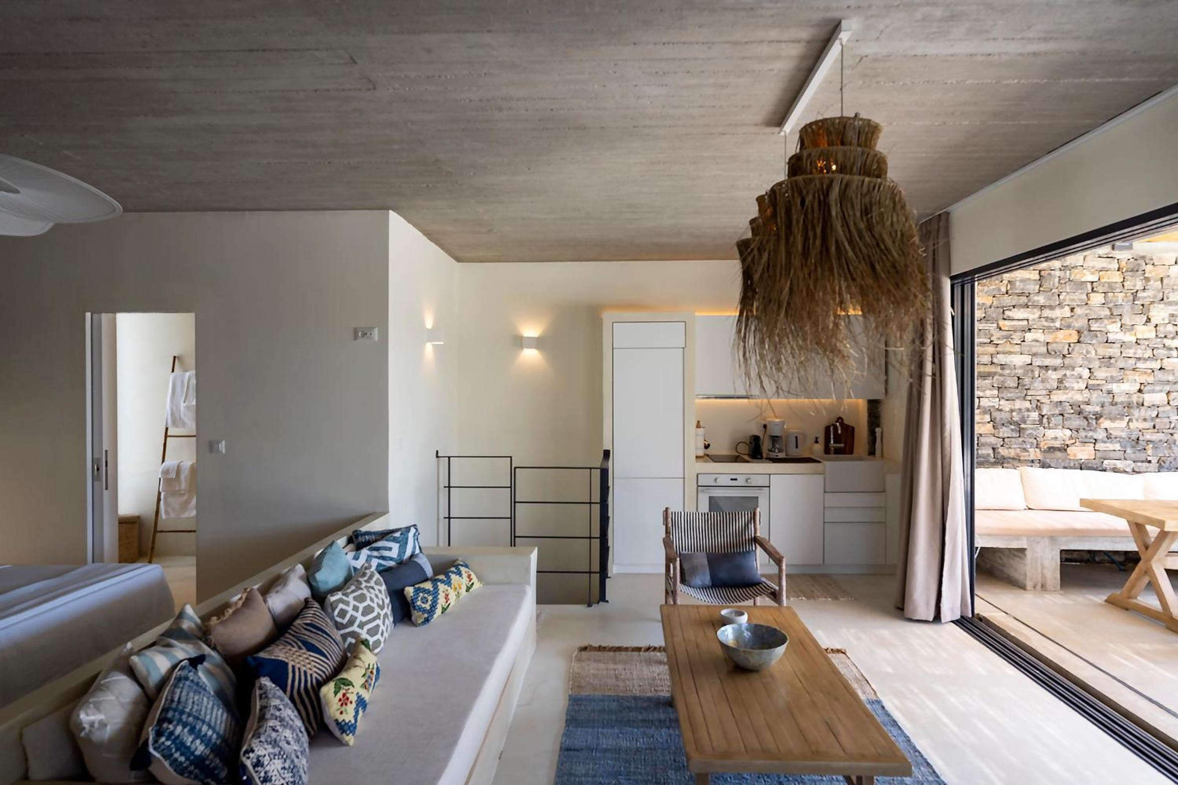 Akra Grammeno Beachfront Villas