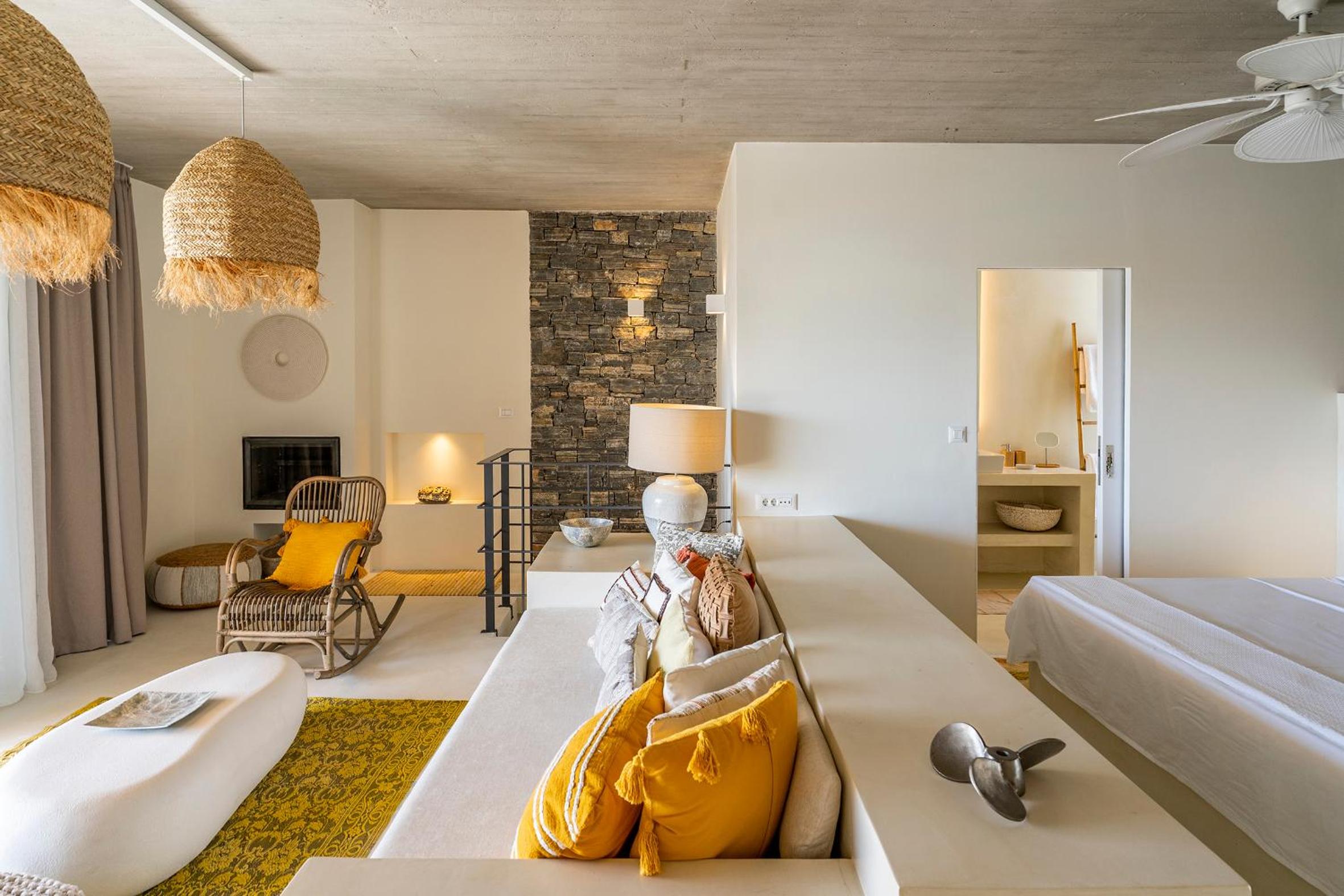 Akra Grammeno Beachfront Villas