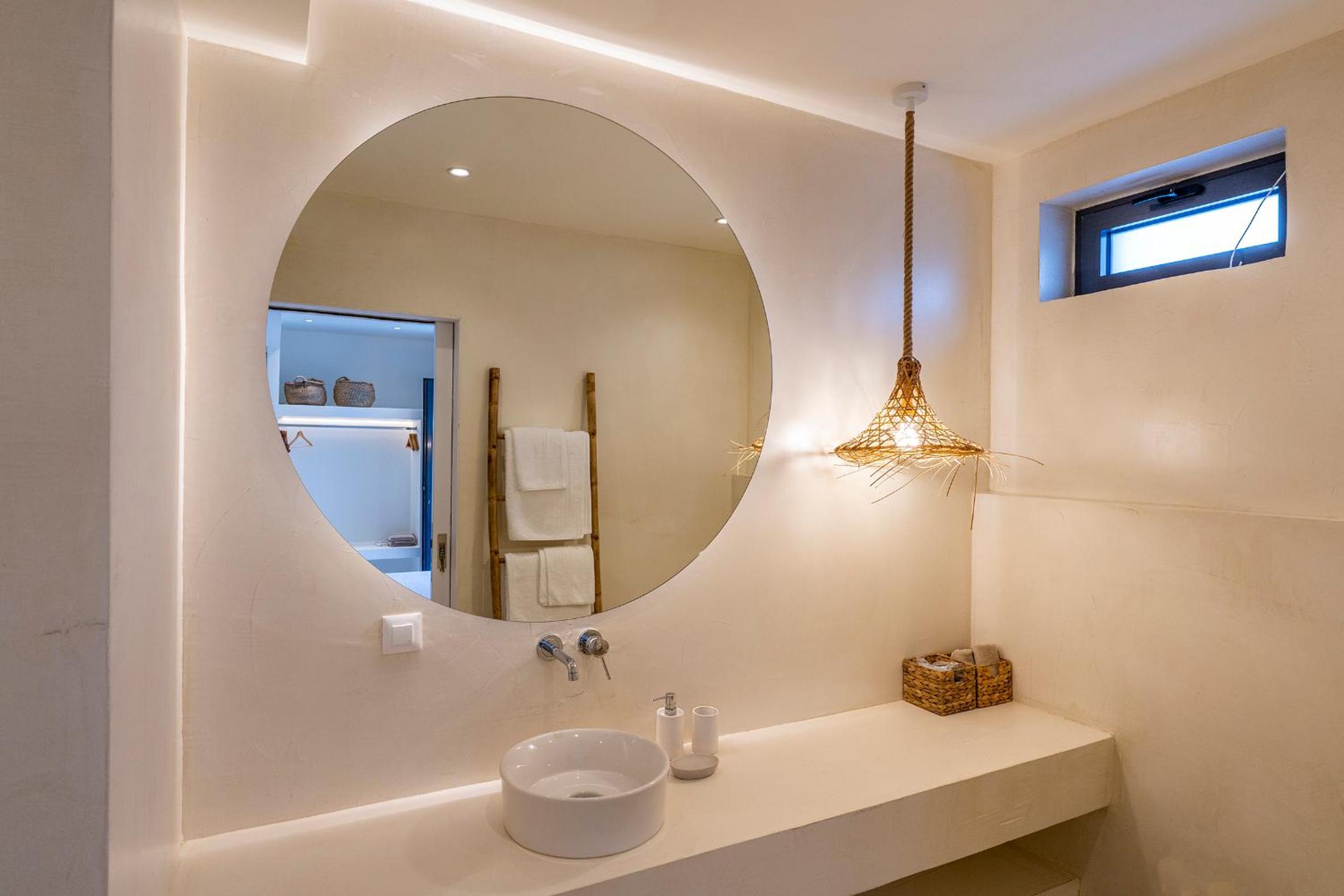 Akra Grammeno Beachfront Villas