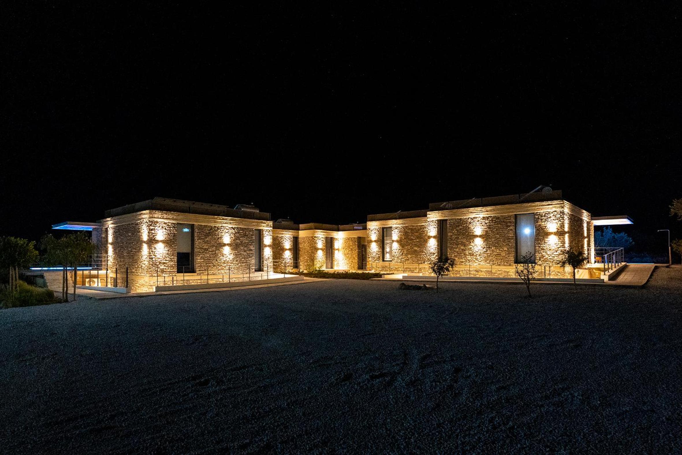 Akra Grammeno Beachfront Villas