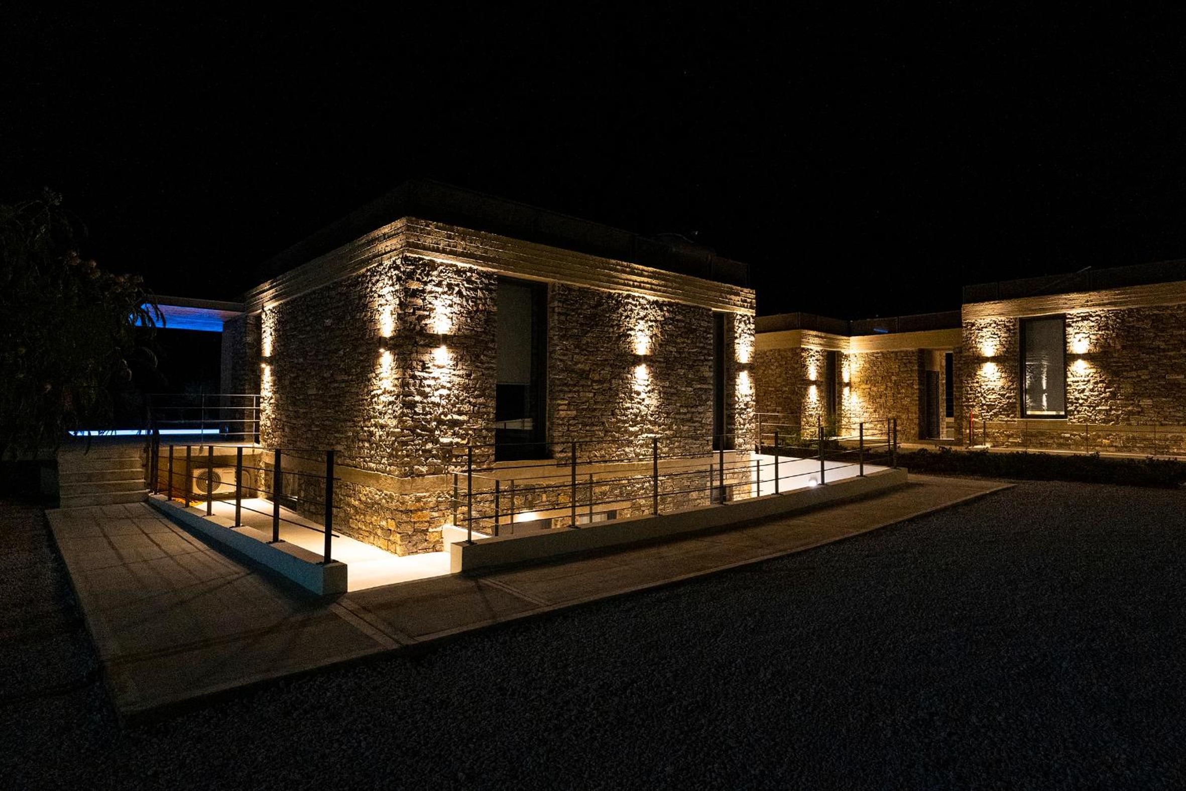 Akra Grammeno Beachfront Villas