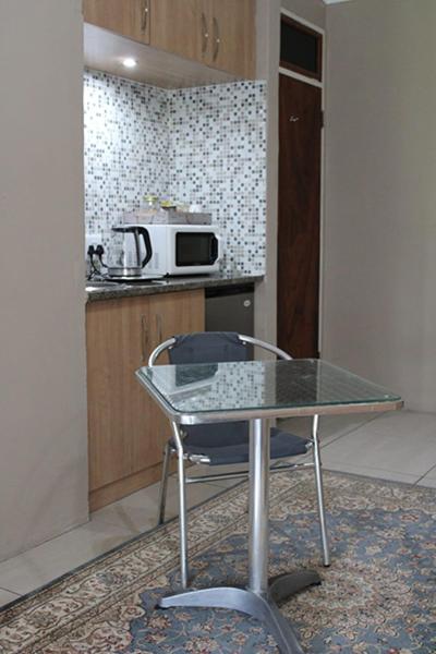 Salveo Self-Catering Accommodation view 4