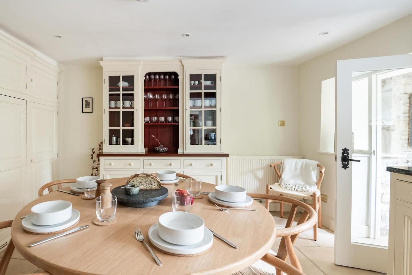 Architect Designed Cosy Cotswold Stone Cottage view 2