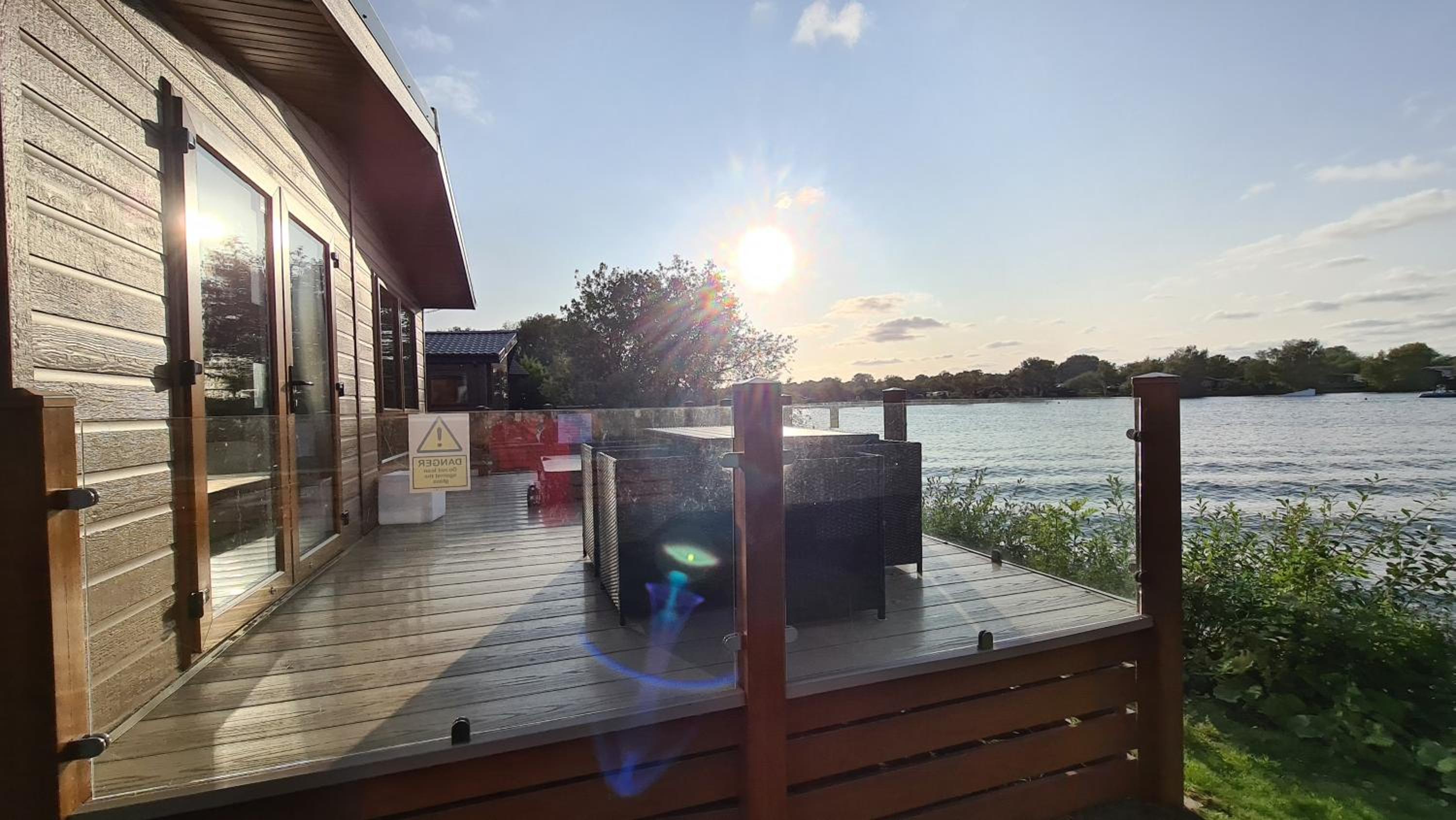 Tattershall Lakeside Lodge Indulgent wheelchair ramp 8 berth with Hot Tub & Skylink view 4