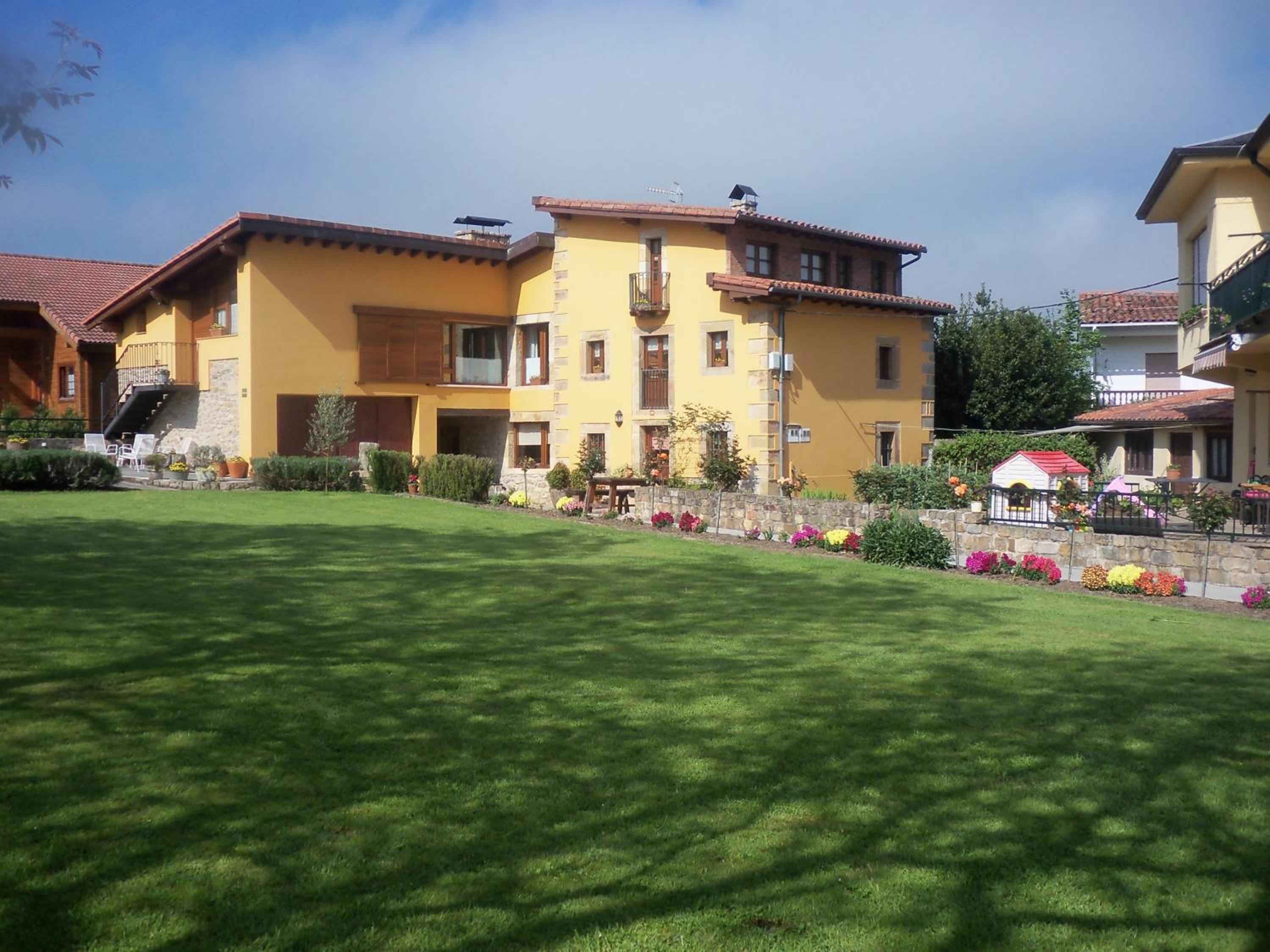 Apartamentos Rurales La Casa Vieja De Silió