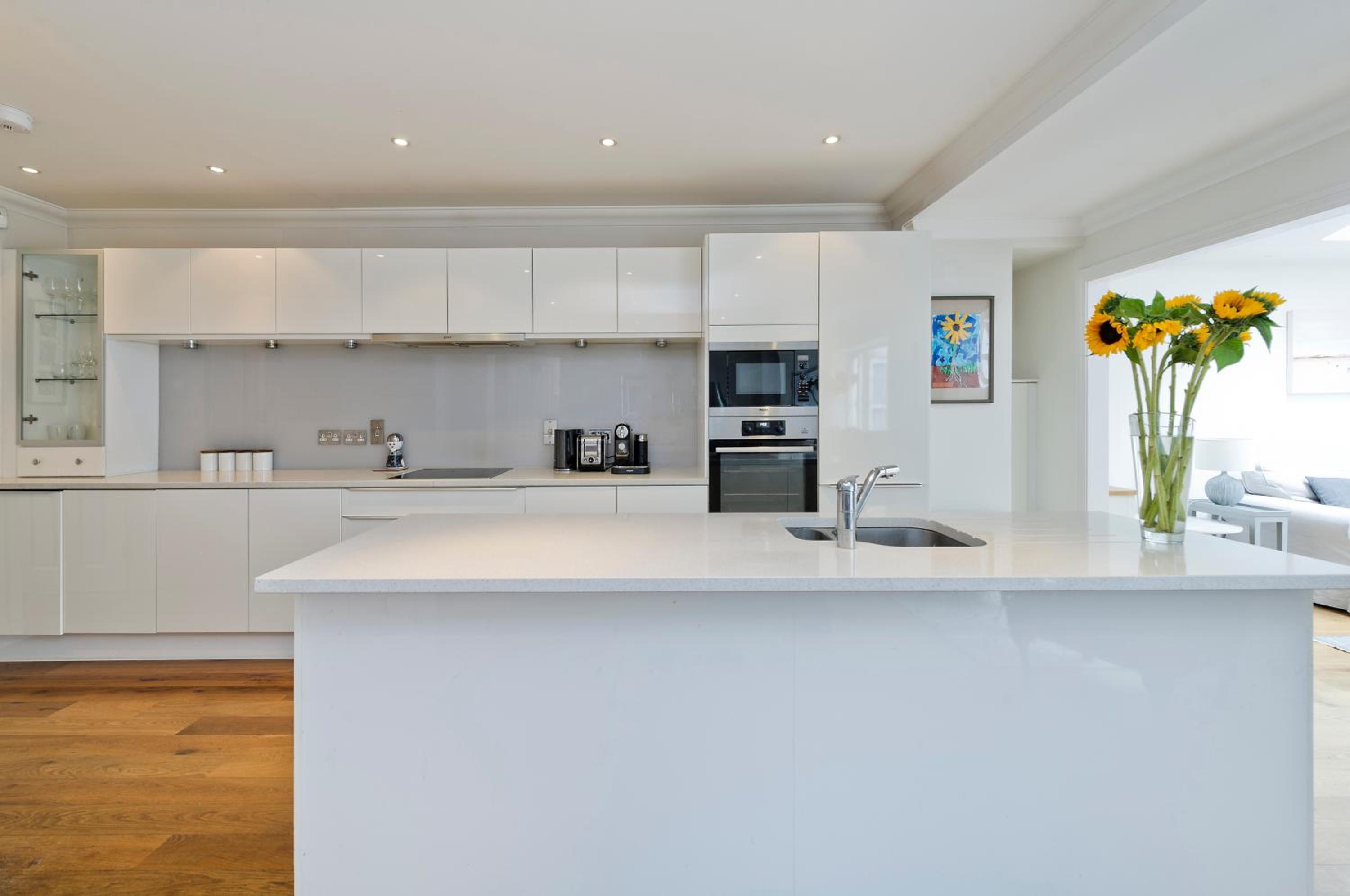 Veeve - Wimbledon Village Gem photo 3