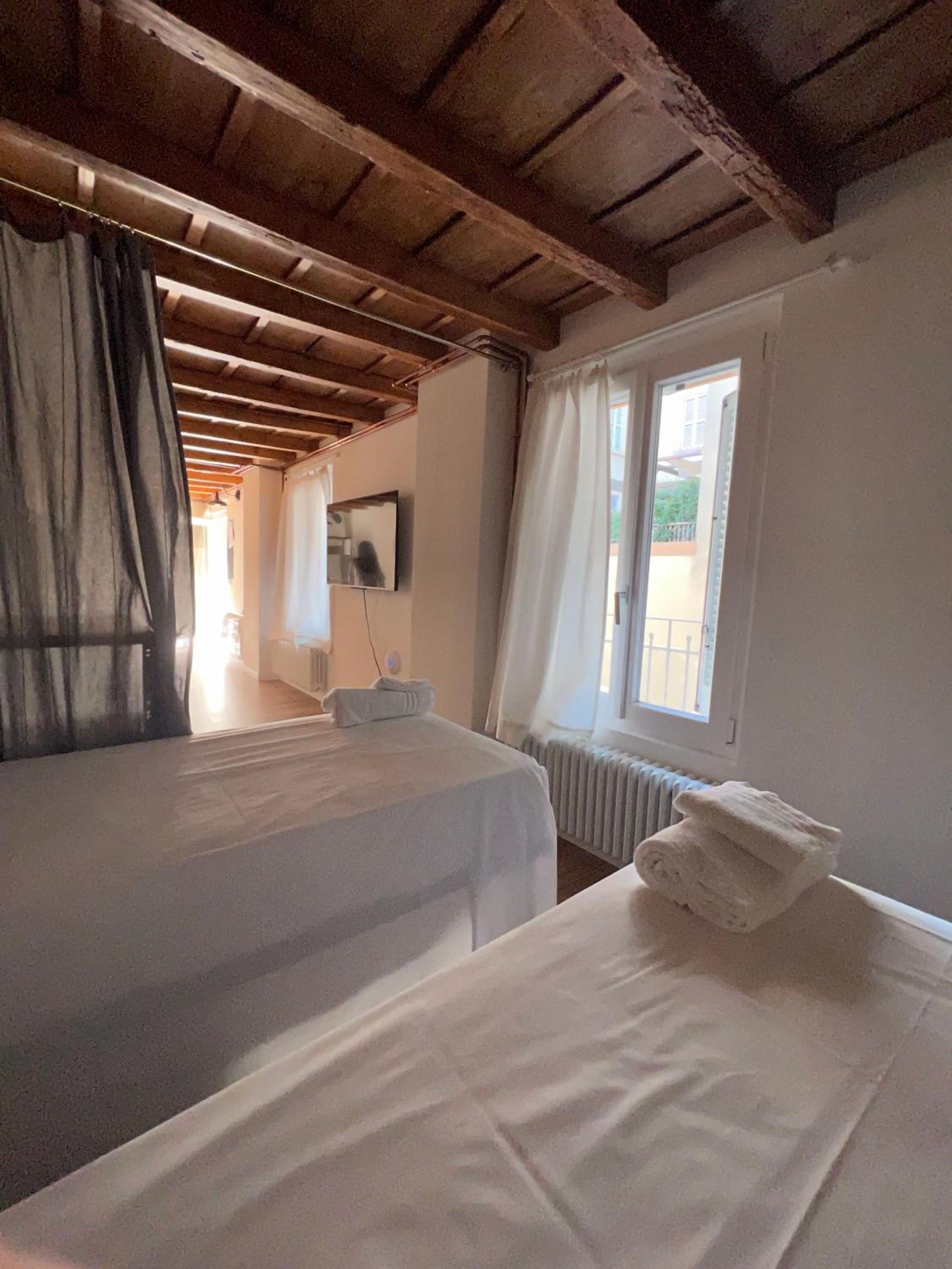 Borgovivo Loft Modern Apartments Bergamo City Center view 4