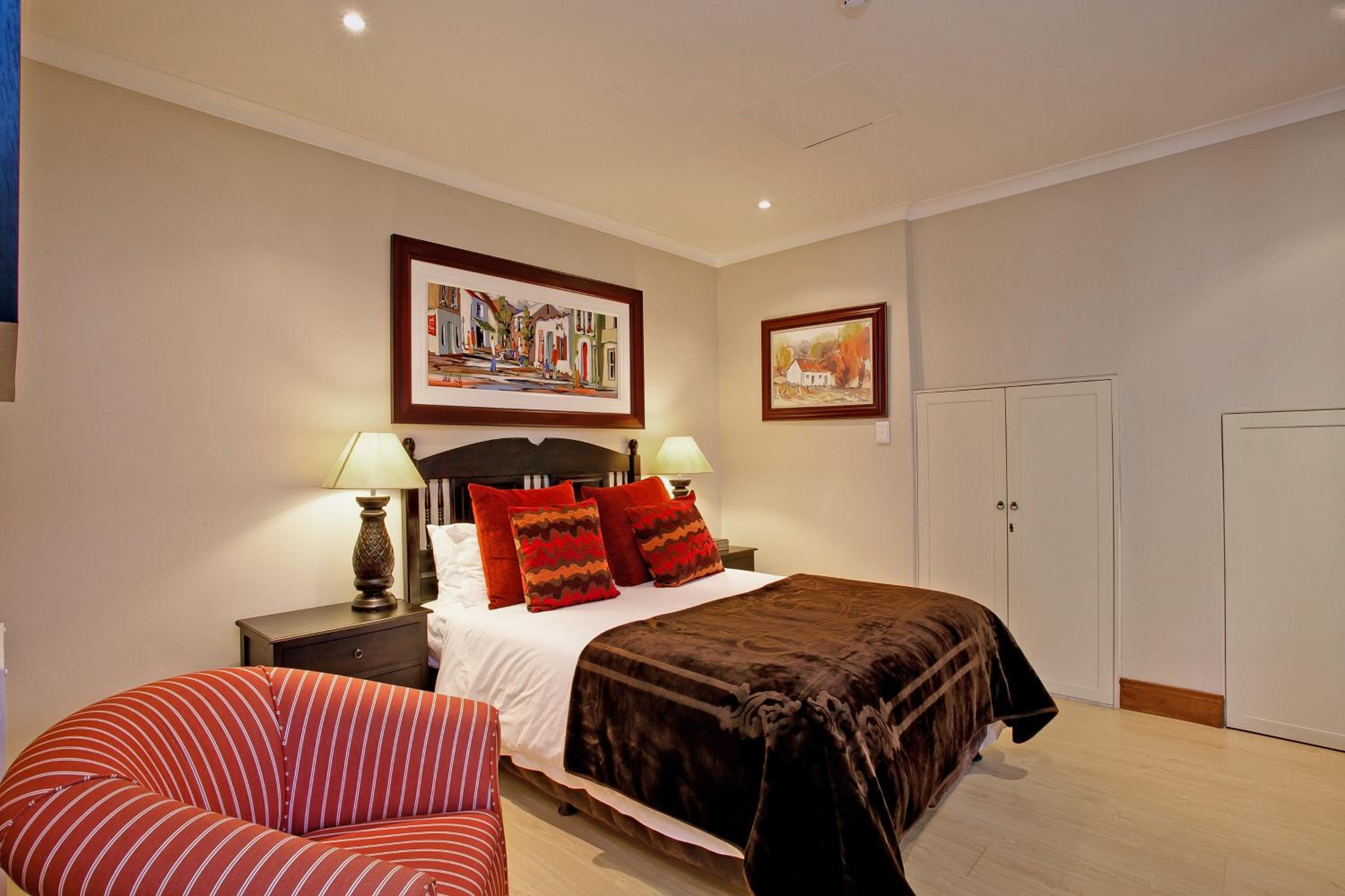 No 66 Sandton Lodge