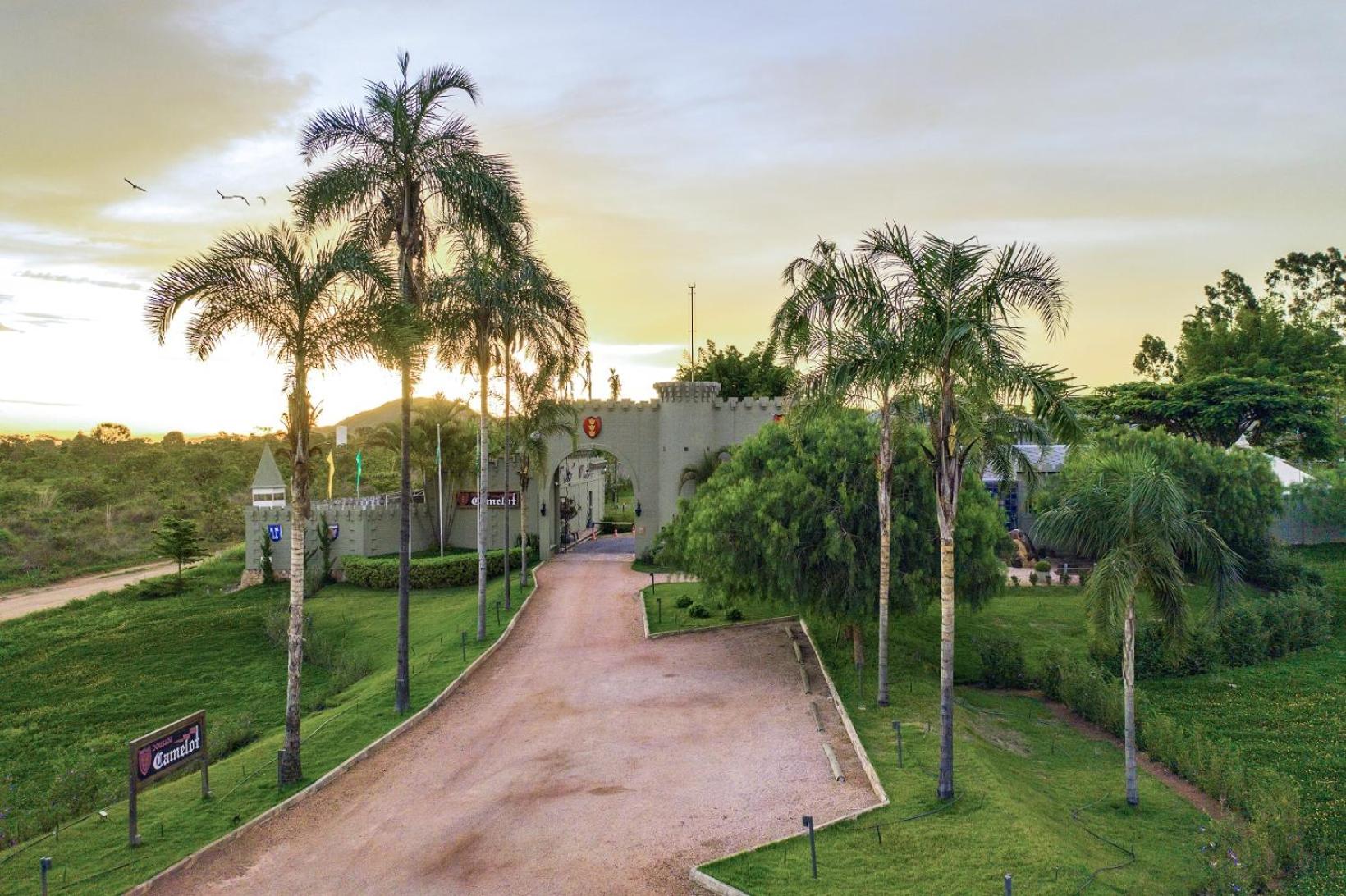 Pousada Camelot Inn
