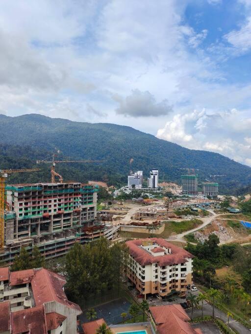 Windmill Genting Lovely 2R2B with Parking & WIFI photo 4
