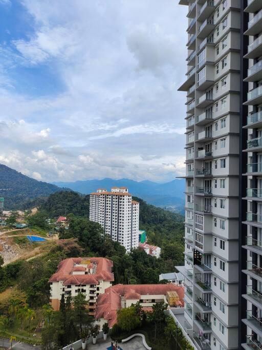 Windmill Genting Lovely 2R2B with Parking & WIFI photo 6