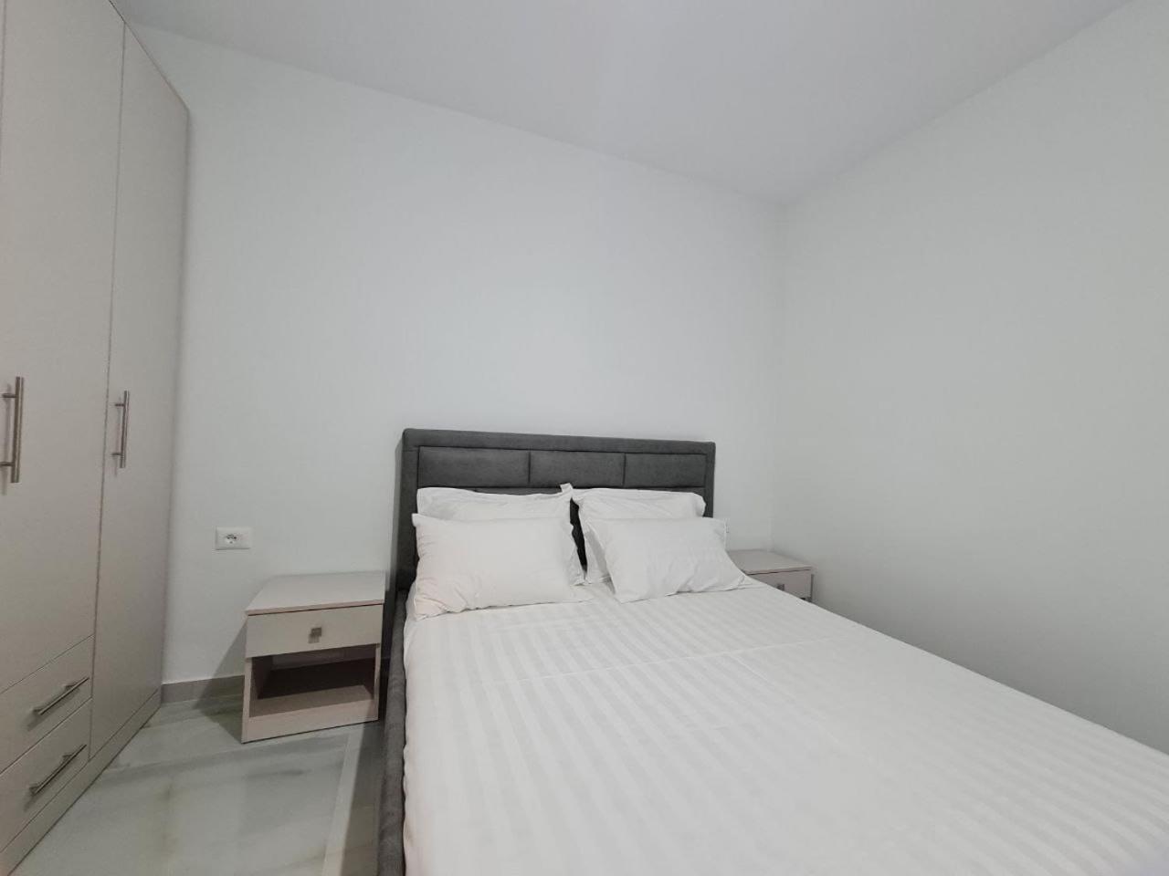 Alvi apartment