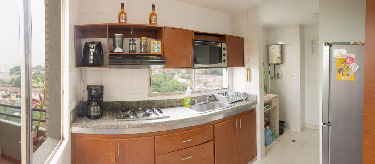 BEAUTIFUL NEW APARTMENT en Cali