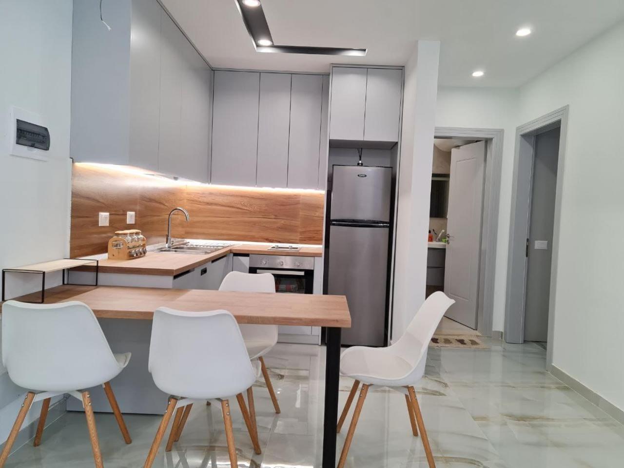 Alvi apartment