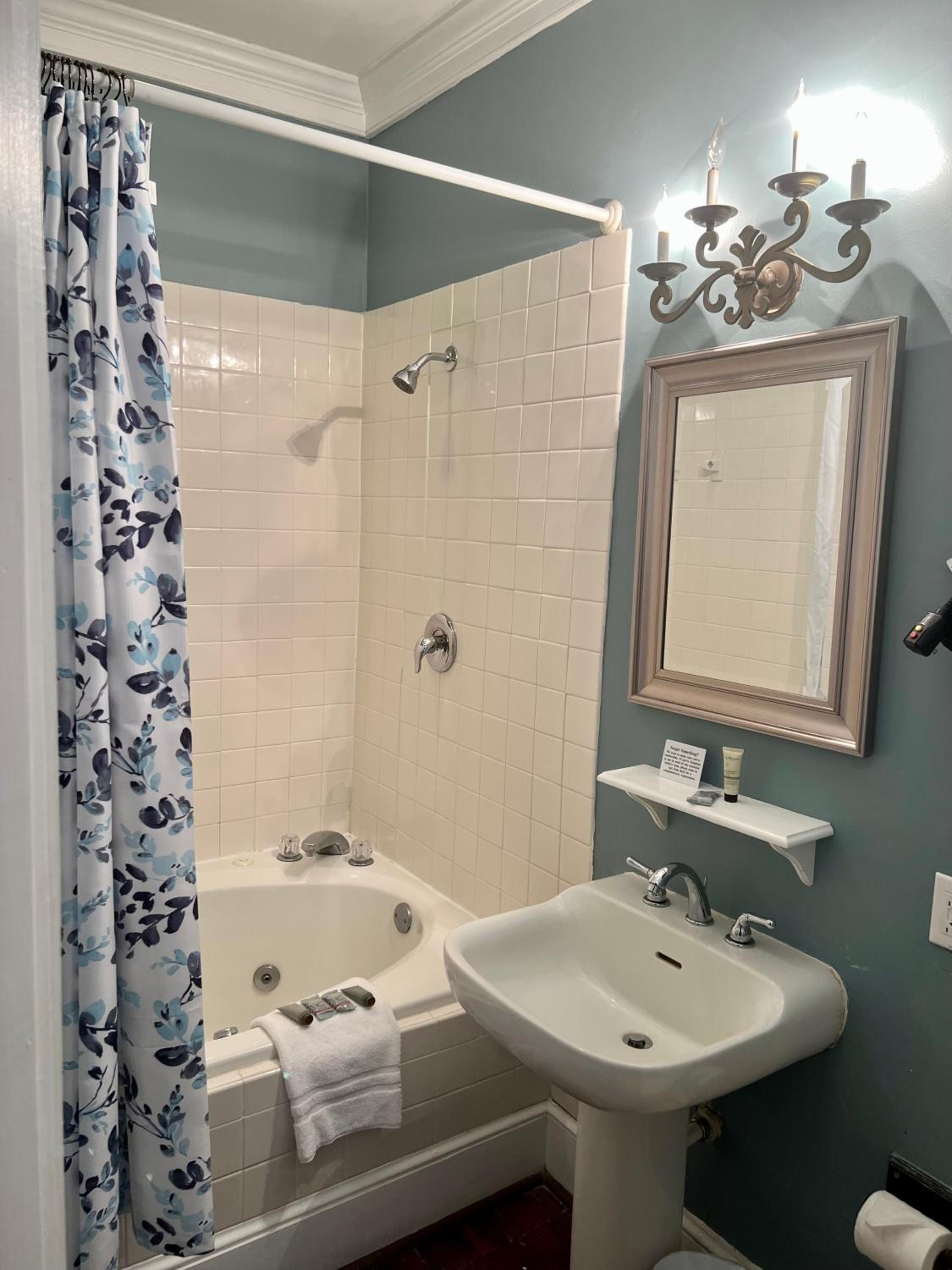Photo 18