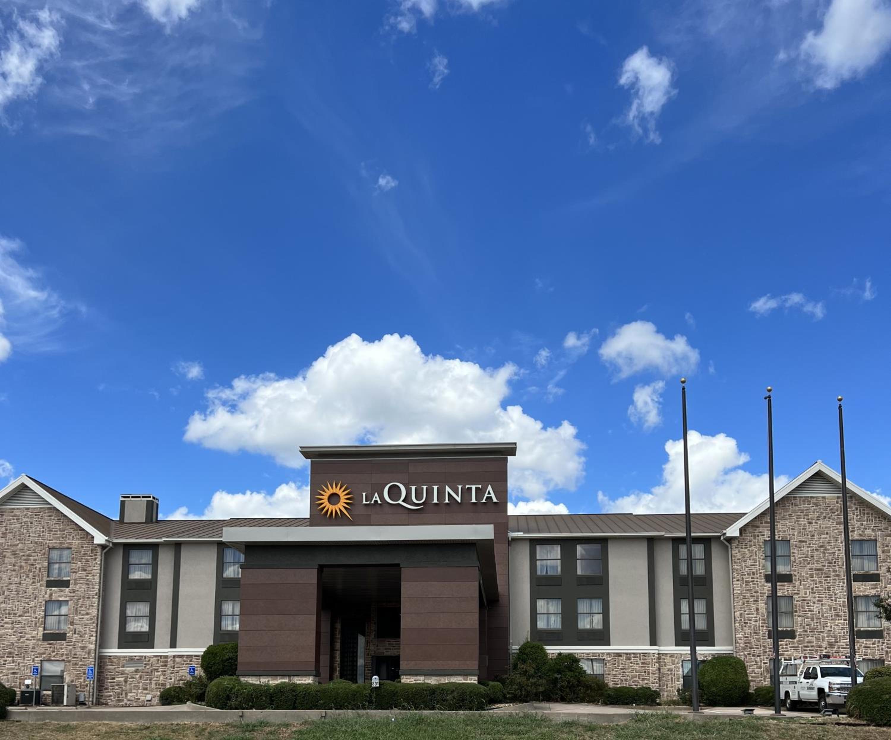 Denison Vacations - La Quinta by Wyndham Denison - North Lake Texoma - Property Image 7