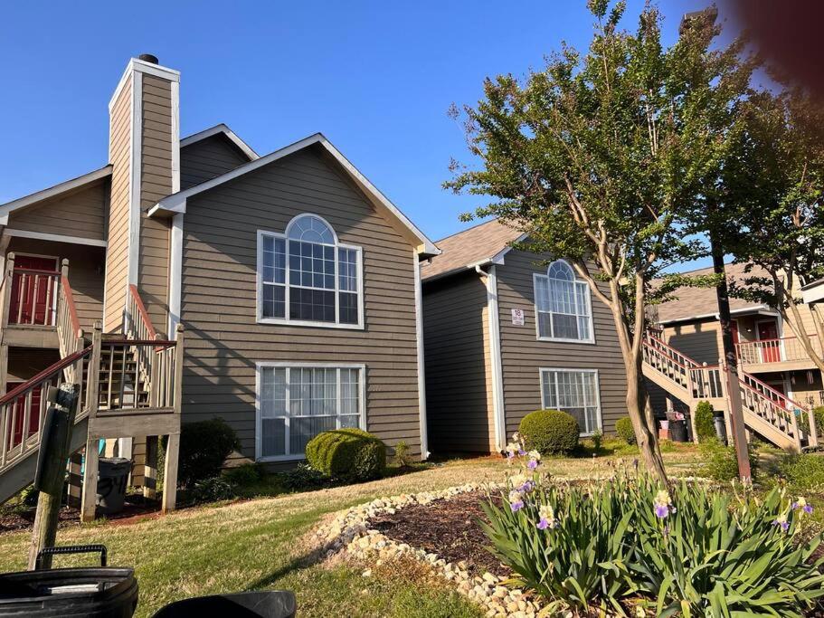 Hotel Spacious Corporate Condo - 2bd/2ba - Image 1