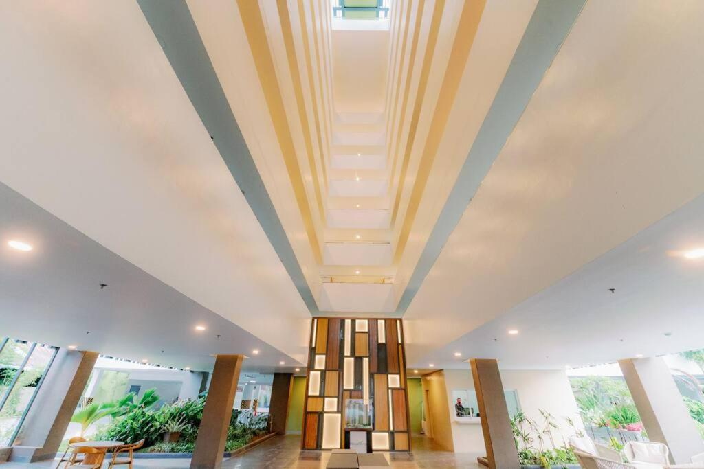 DC Condo Home @ Mesatierra Garden Residences view 4