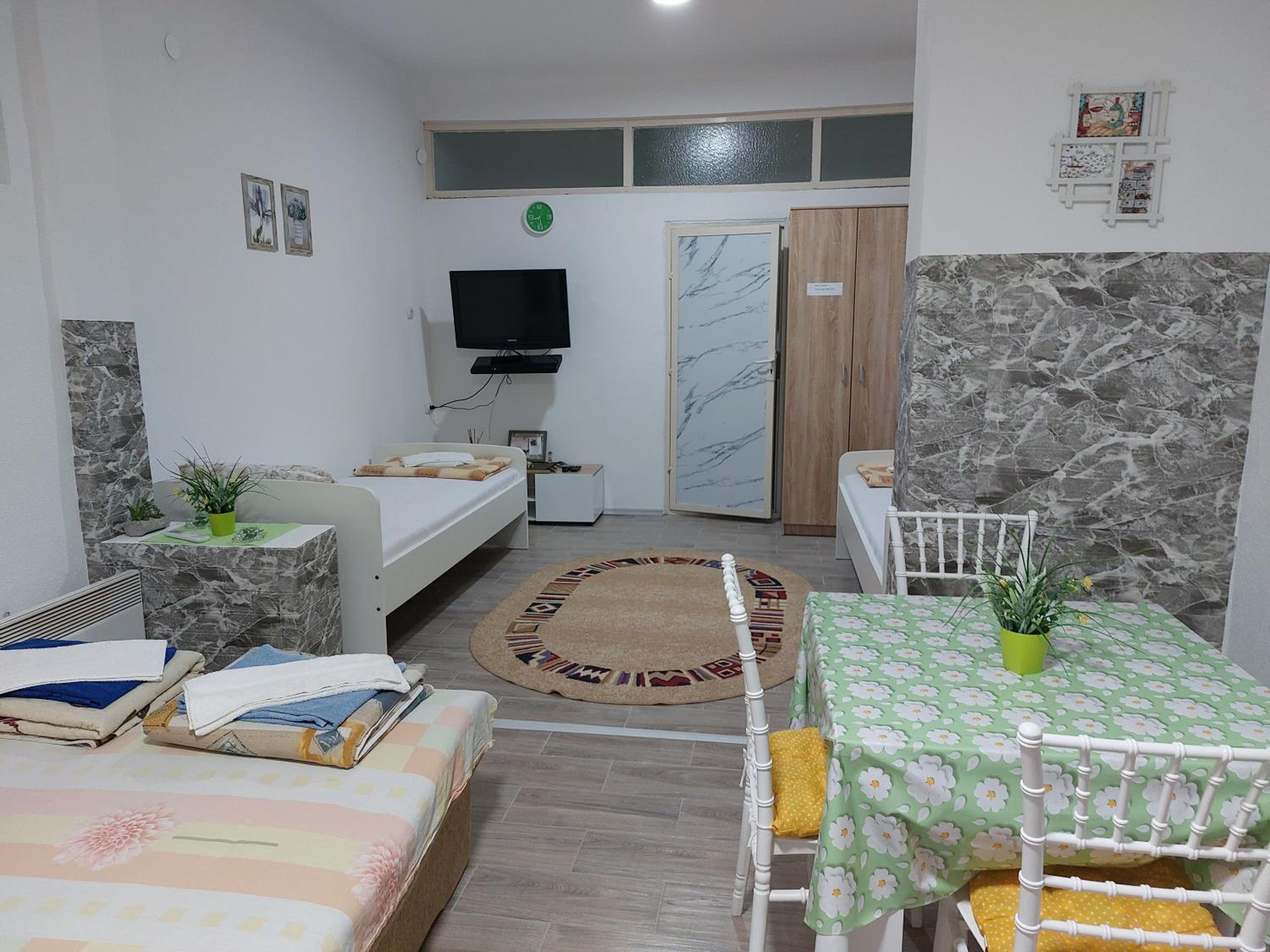 Photo 15