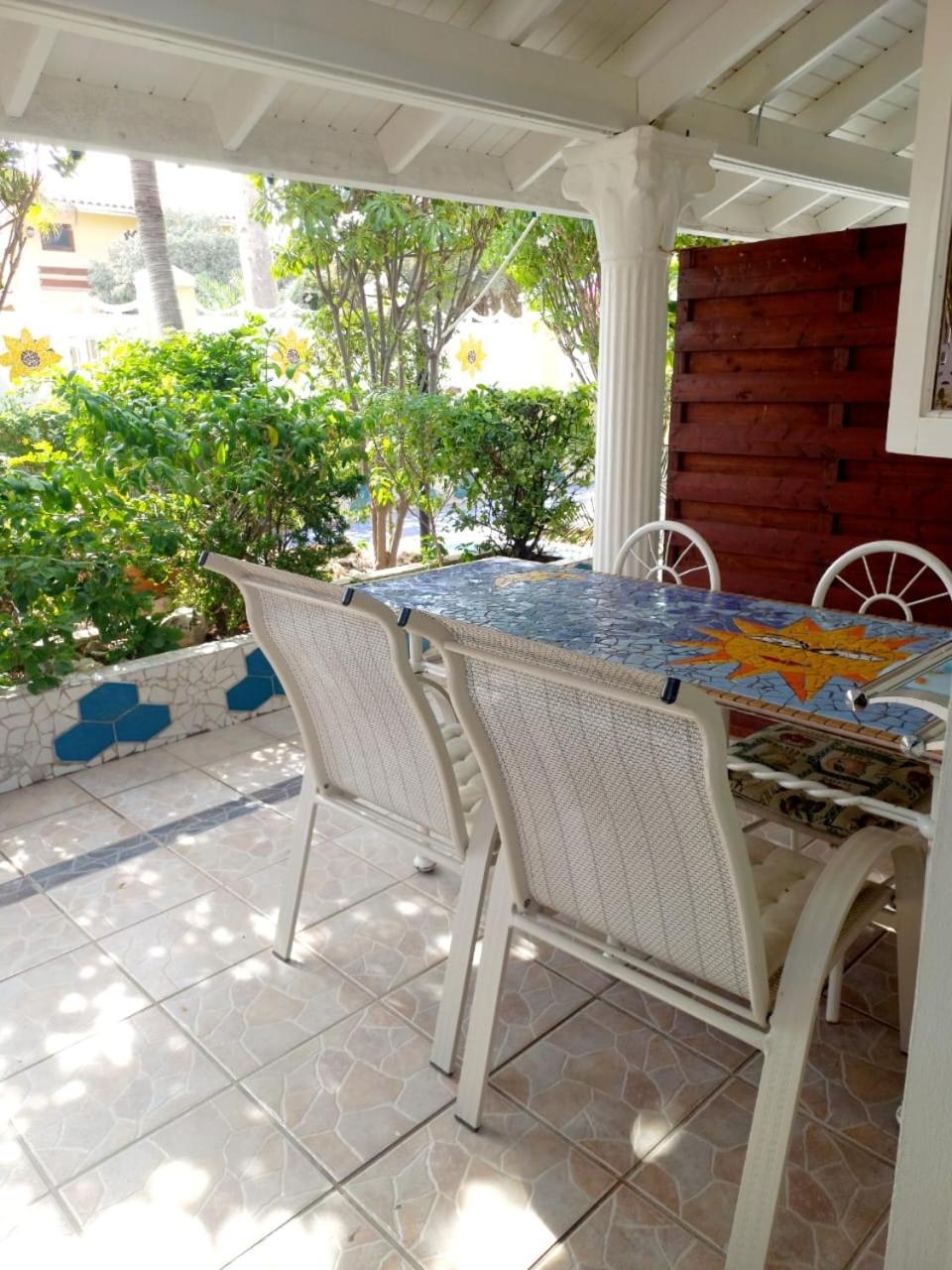 Sunflower Villa Studios