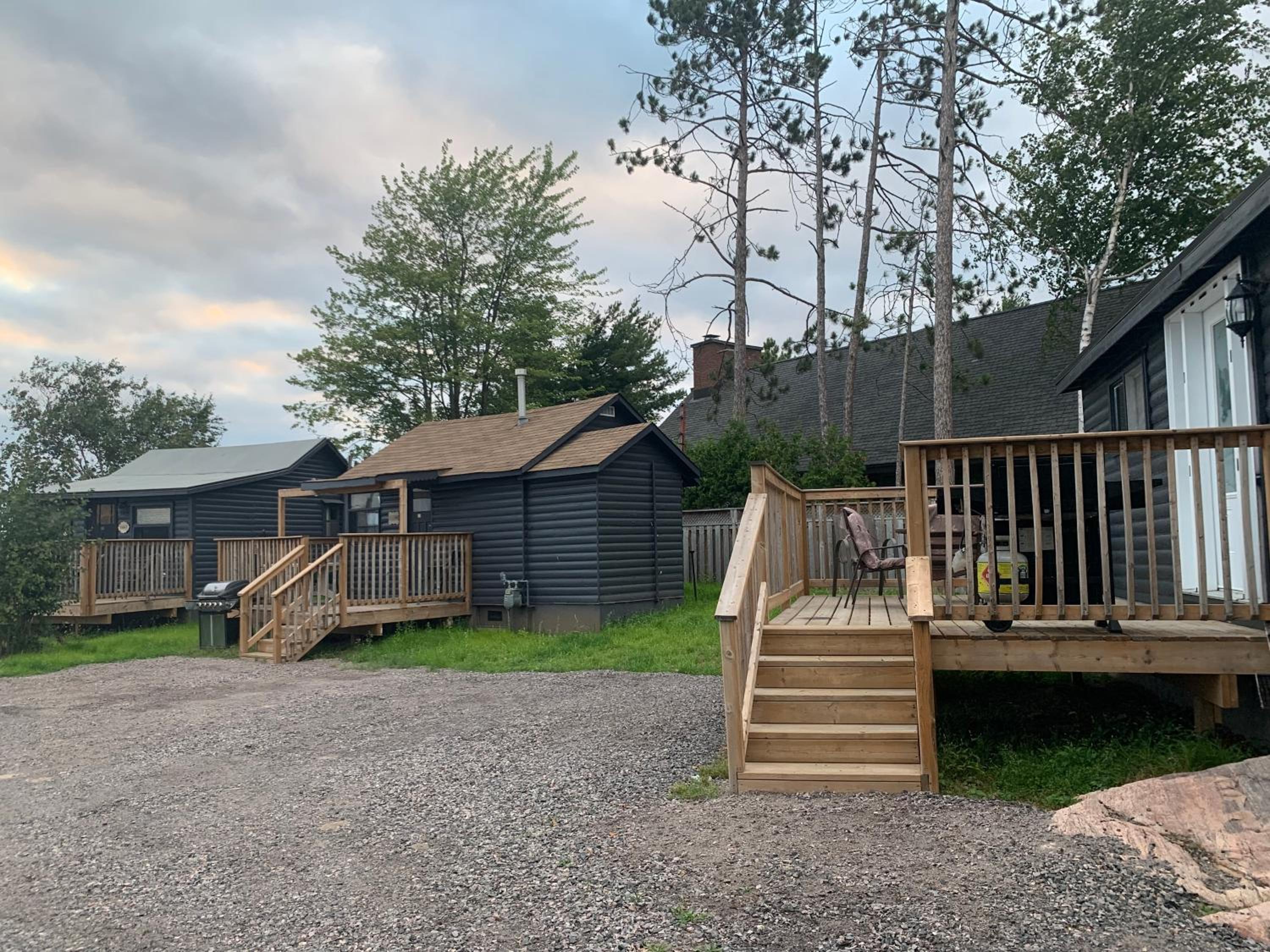 North Bay Vacations - Glen Garry motel and cottages - Property Image 4