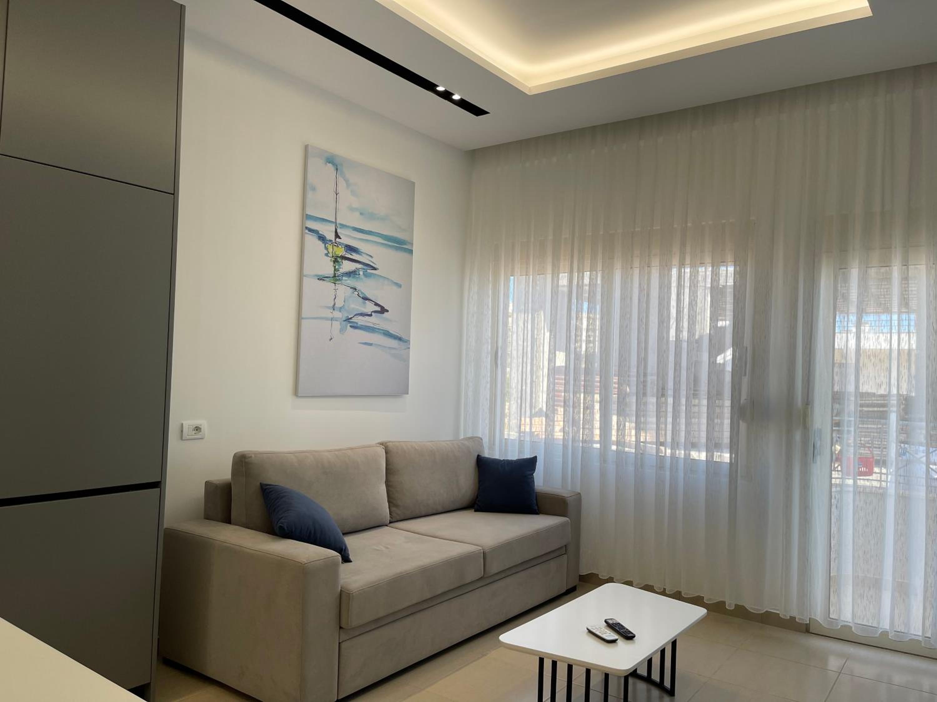 Domi Luxury beach view apartments in Saranda