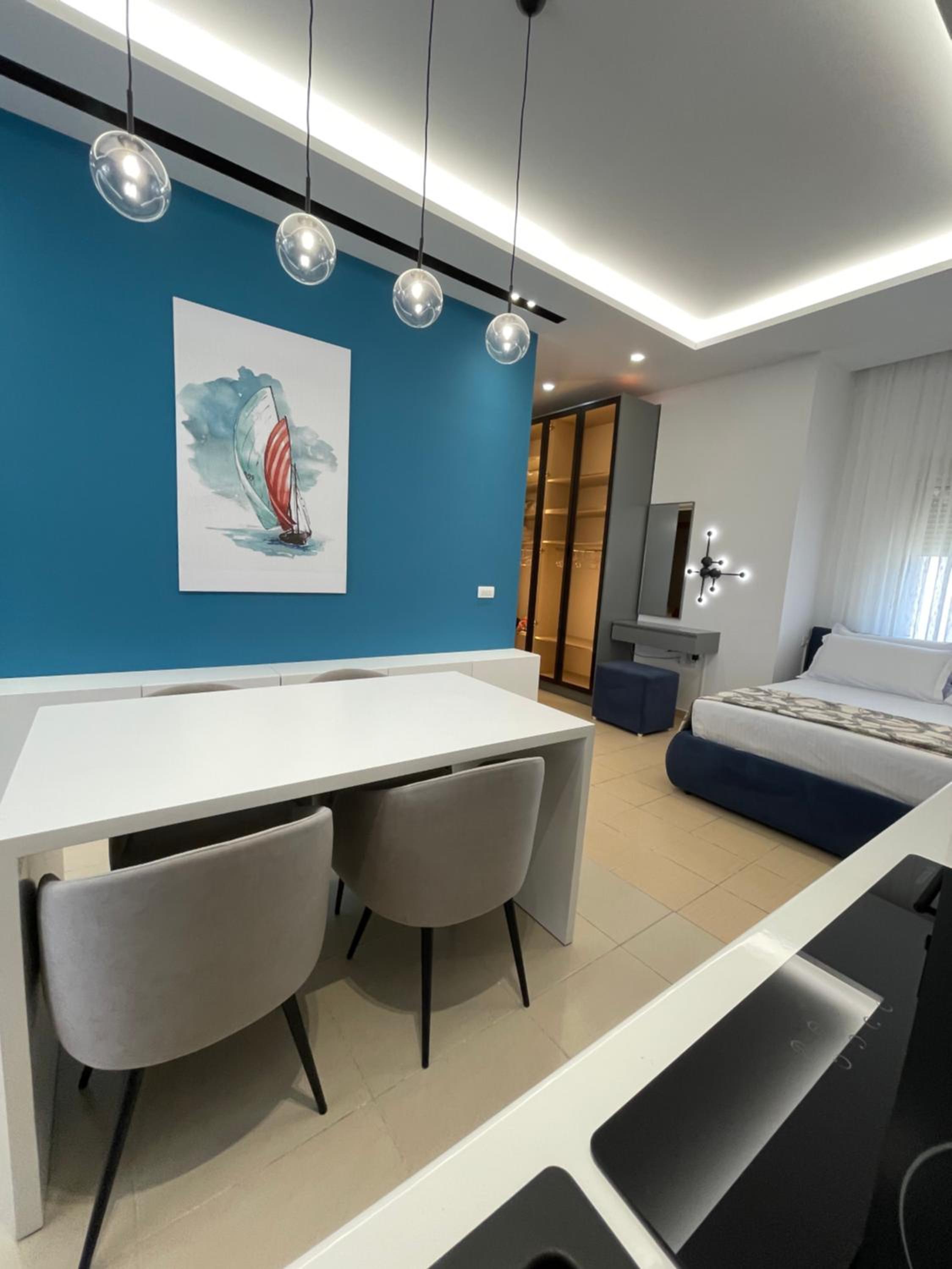Domi Luxury beach view apartments in Saranda