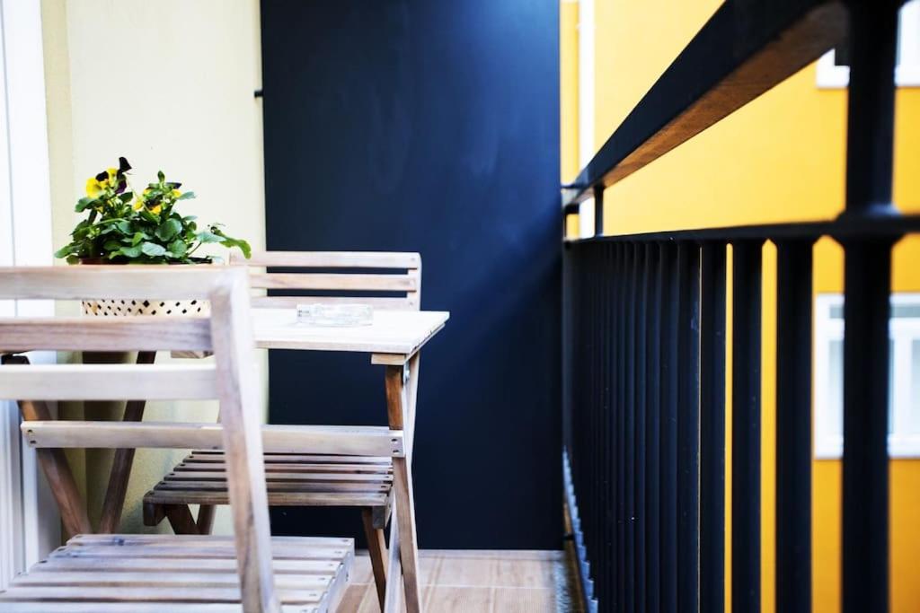 Sweet Porto Loft - Balcony & Central view 2