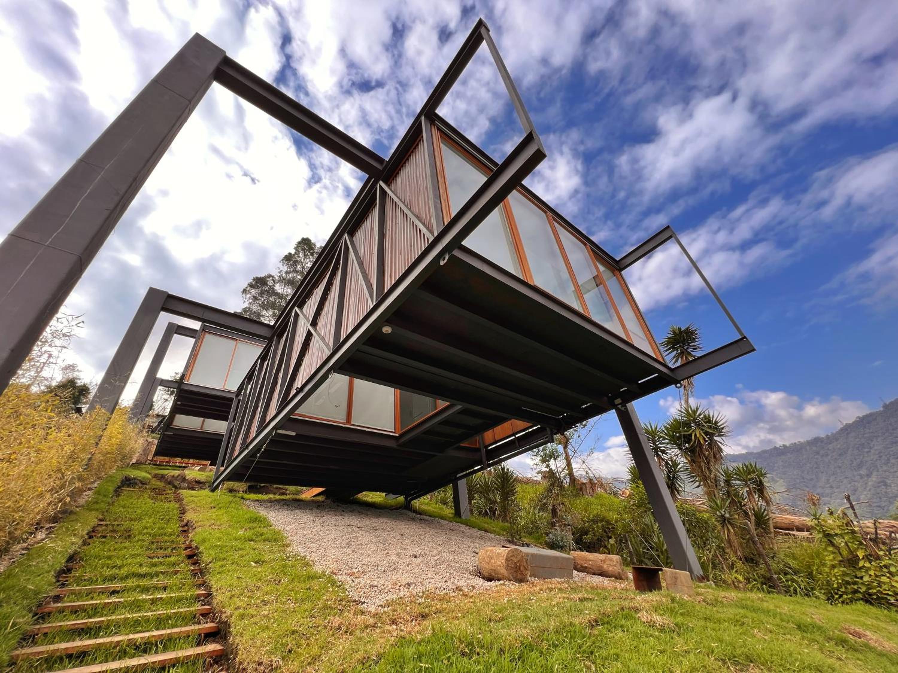 Hotel Deluxe volcán Primeras suites colgantes del mundo