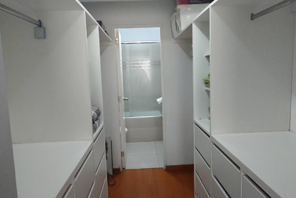 Elegante Flat en inmejorable ubicación - San Isidro view 5