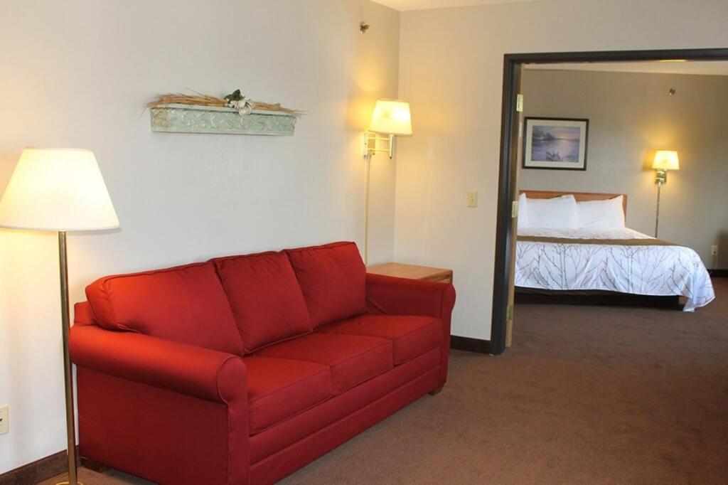 Edmore Inn