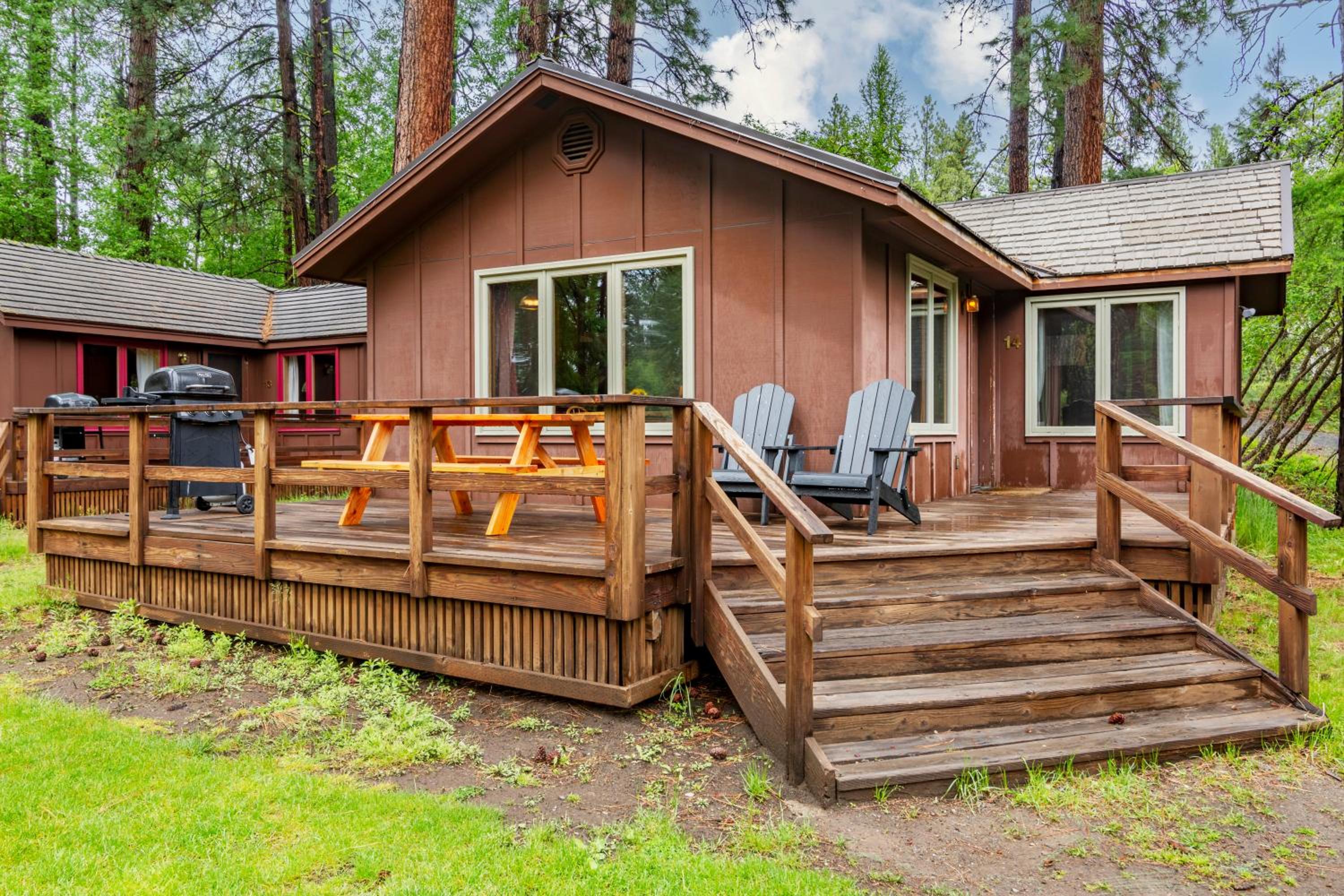 Lake Creek Lodge view 4