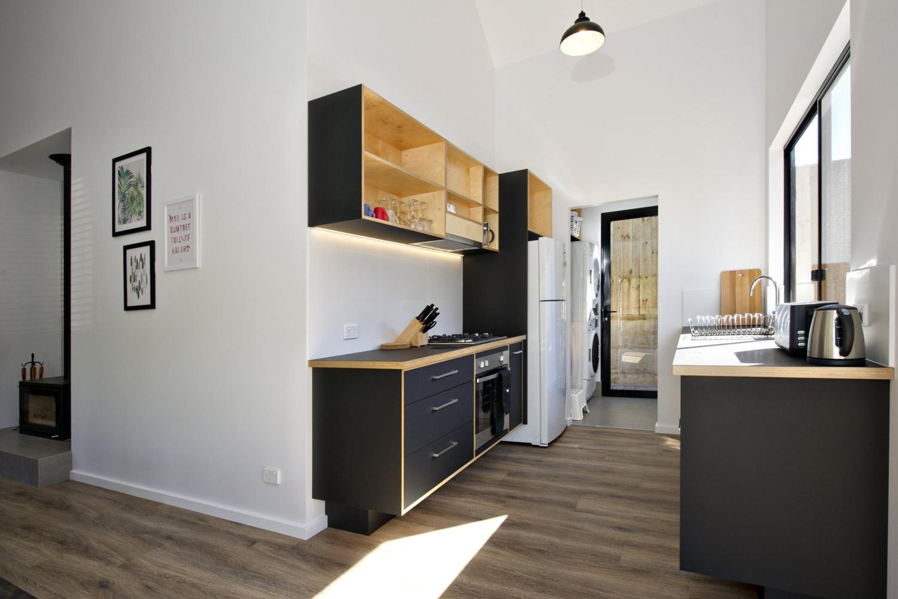 Margaret River Bungalow-2-middle - pet friendly