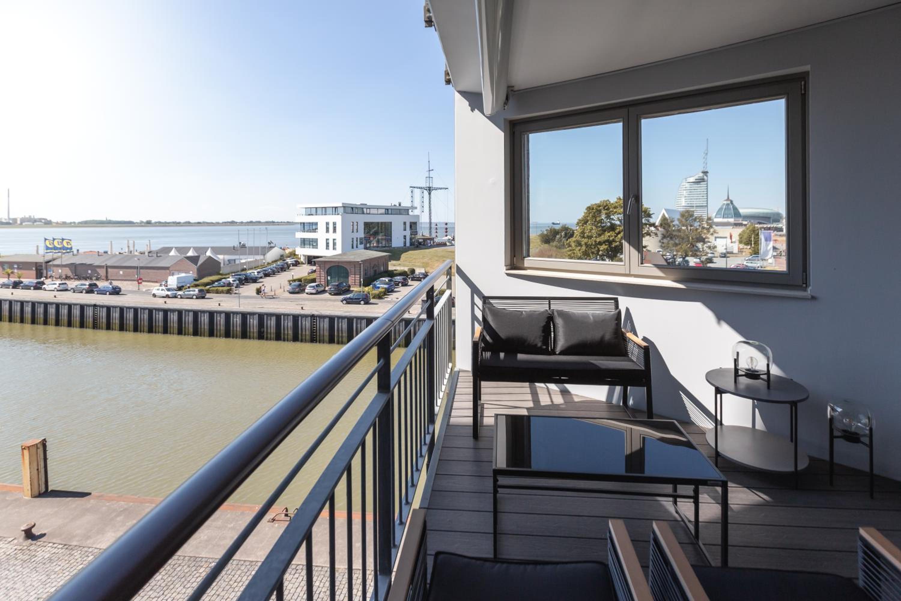 Bheaven I Sea Pilot Premium Apartment