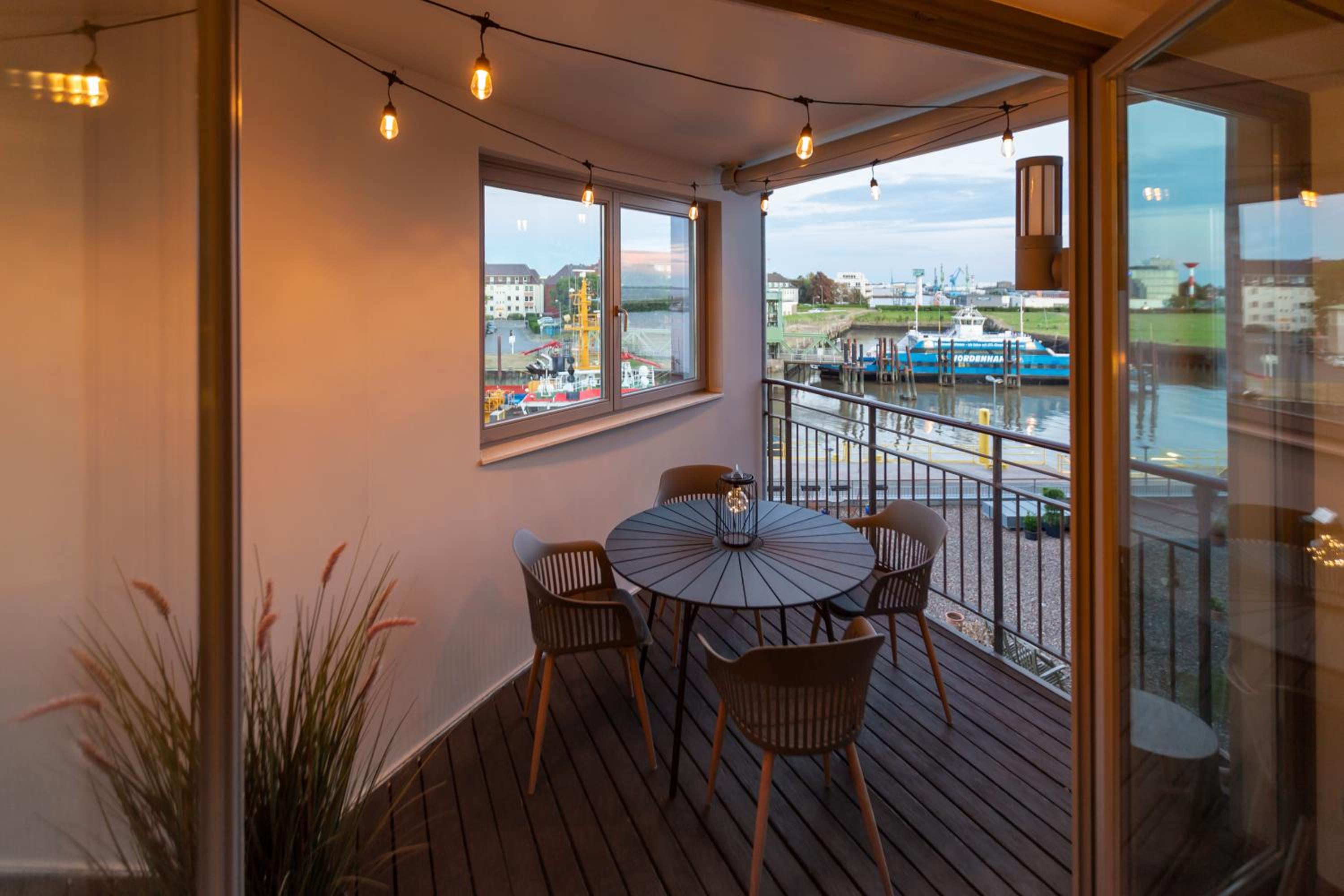 Bheaven I Sea Pilot Premium Apartment