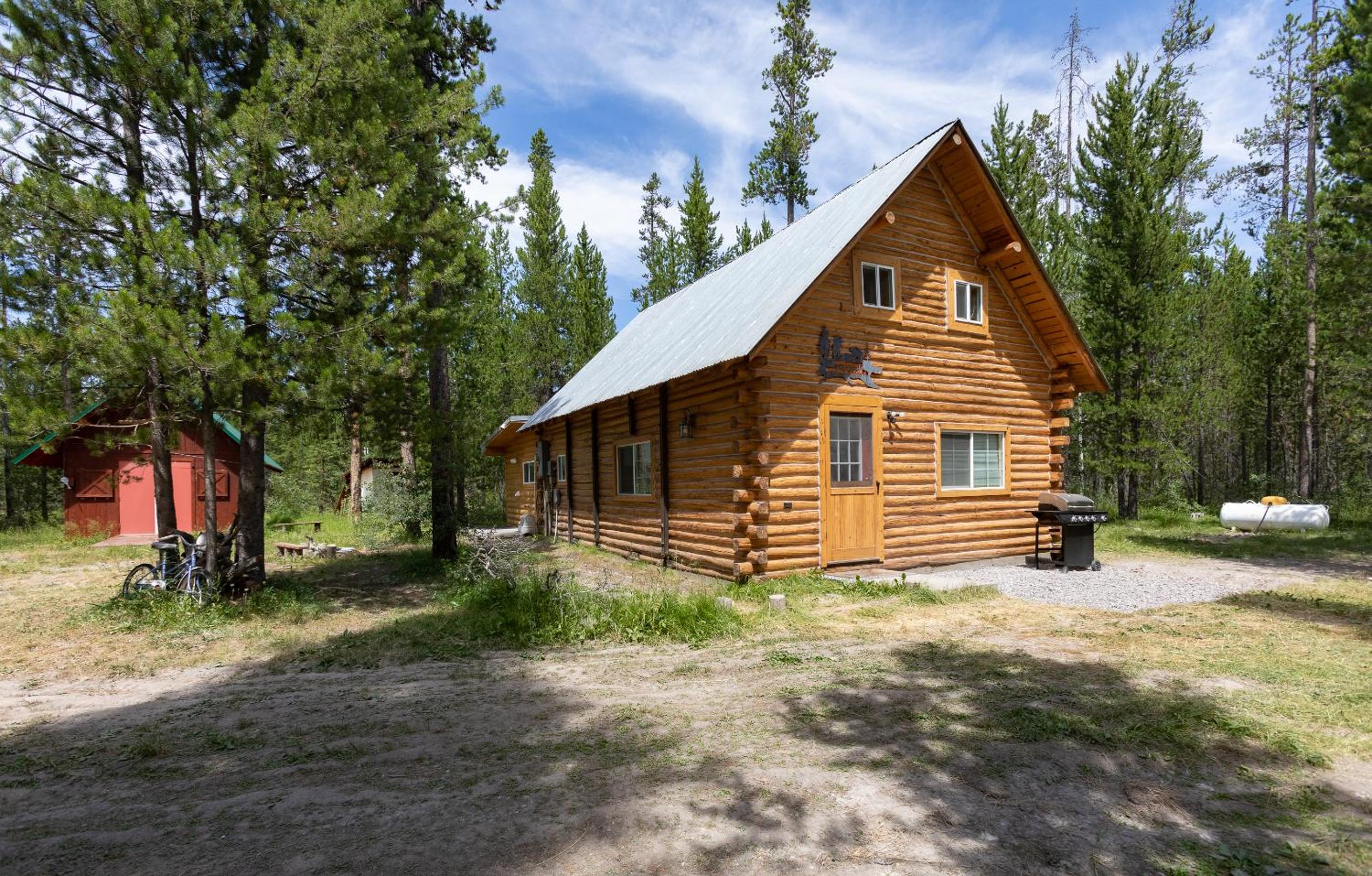 Hotel Hooter Hollow by KABINO Fire Pit Big Driveway SmartTV Grill WiFi - Image 1