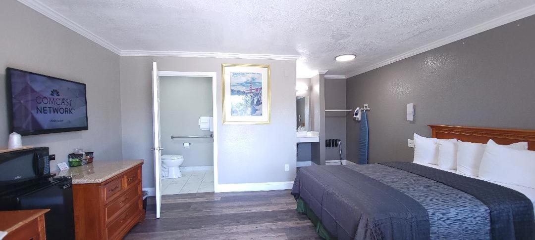 Chico Vacations - Rodeway Inn Chico University Area - Property Image 1