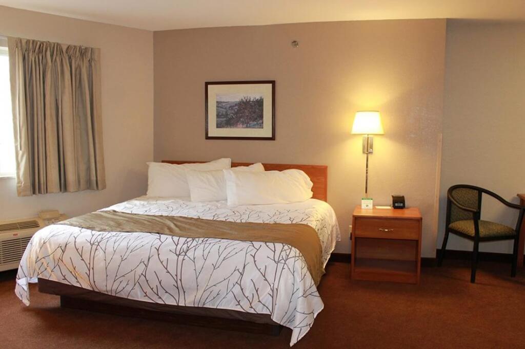 Edmore Inn