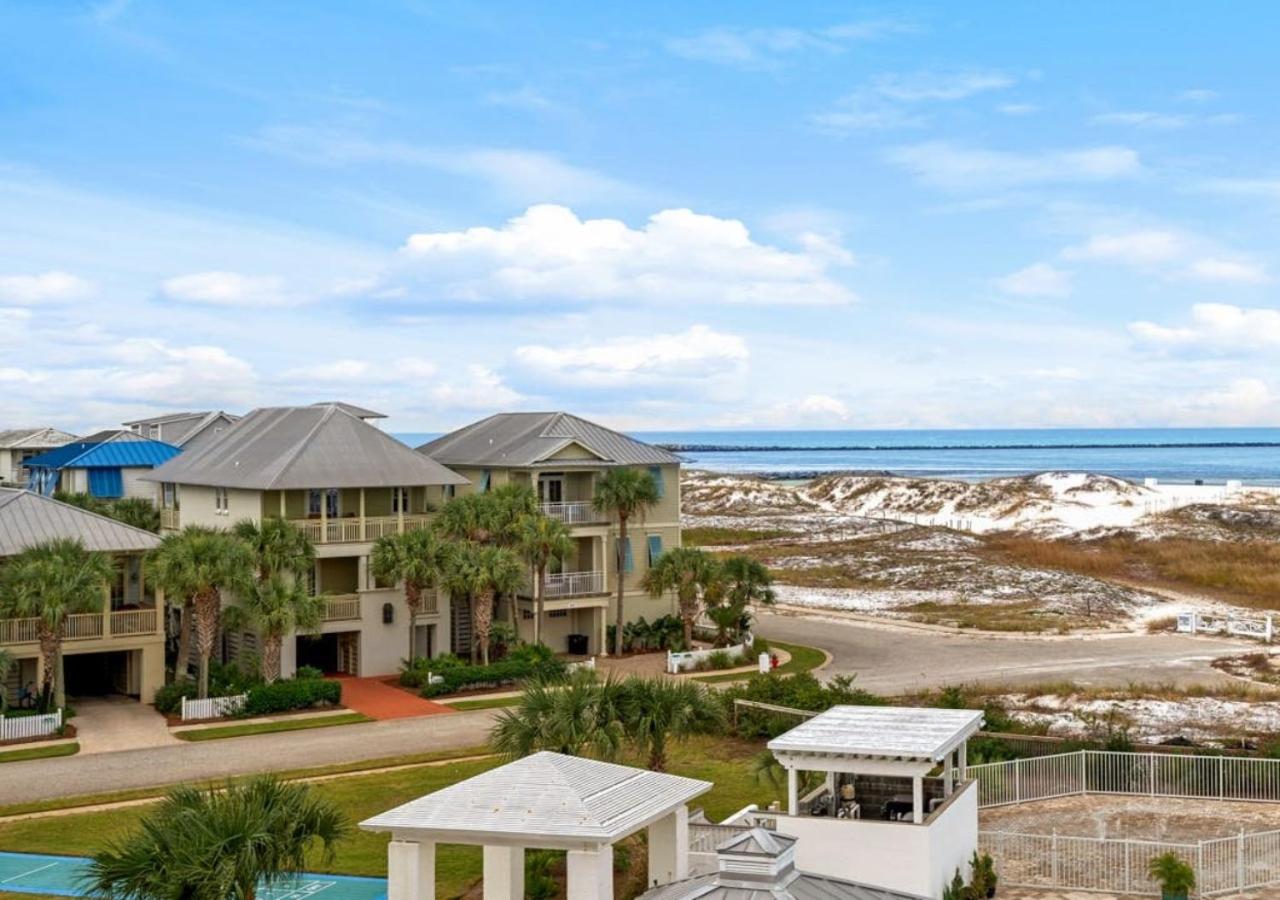 Magnolia House at Pointe by TO