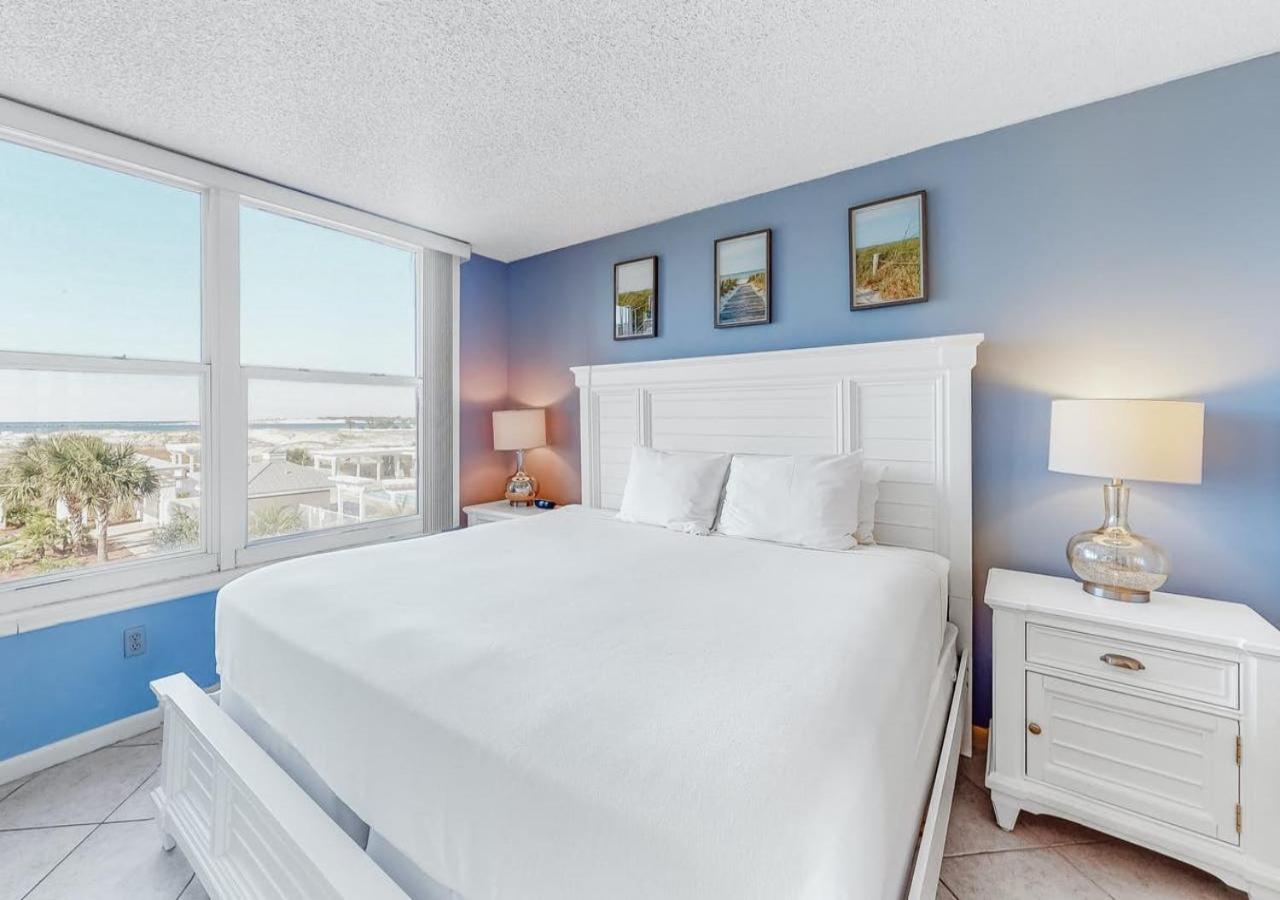 Magnolia House at Pointe by TO