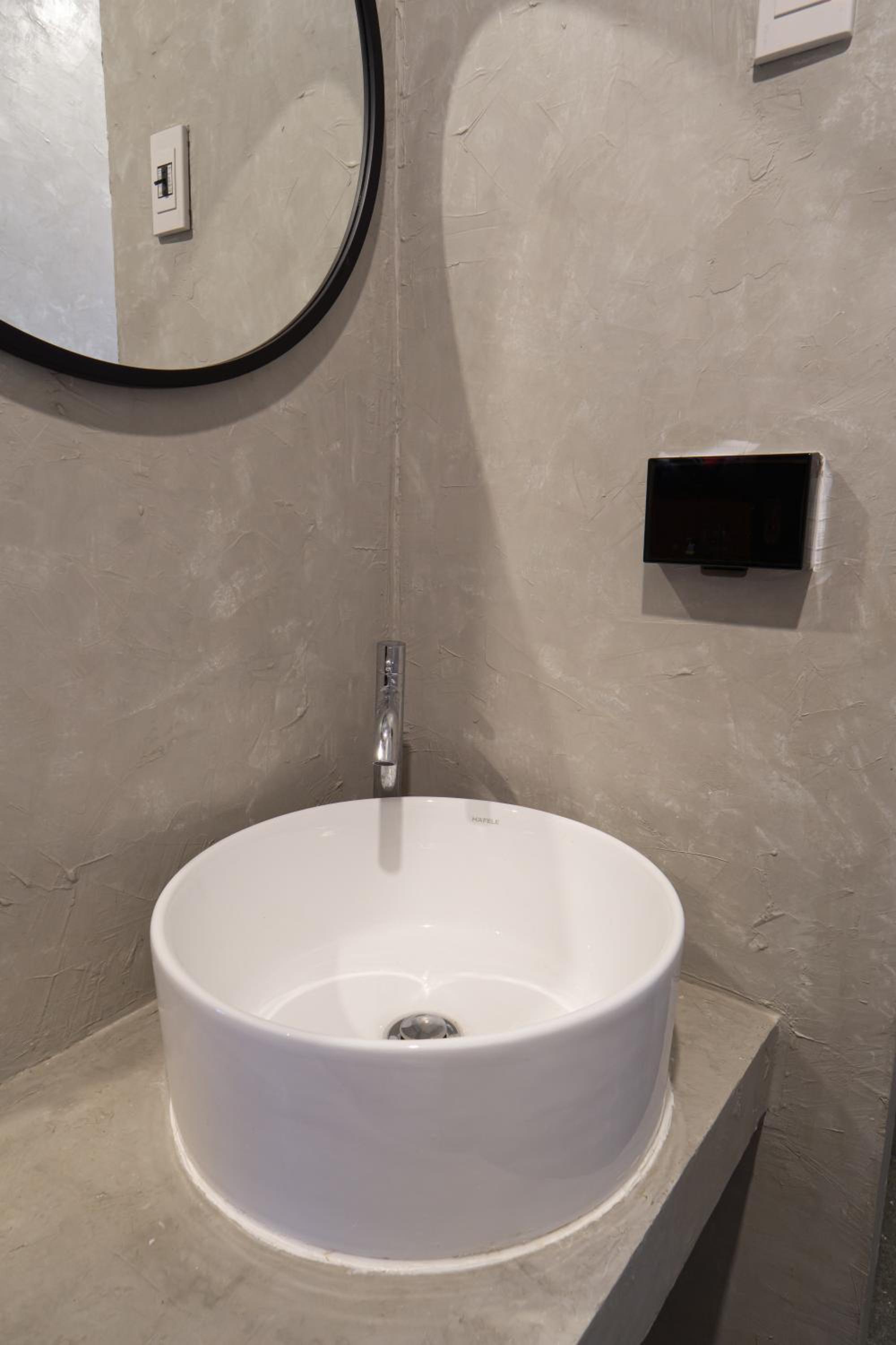 Lo-Ha Guest house, Contactless Check-in