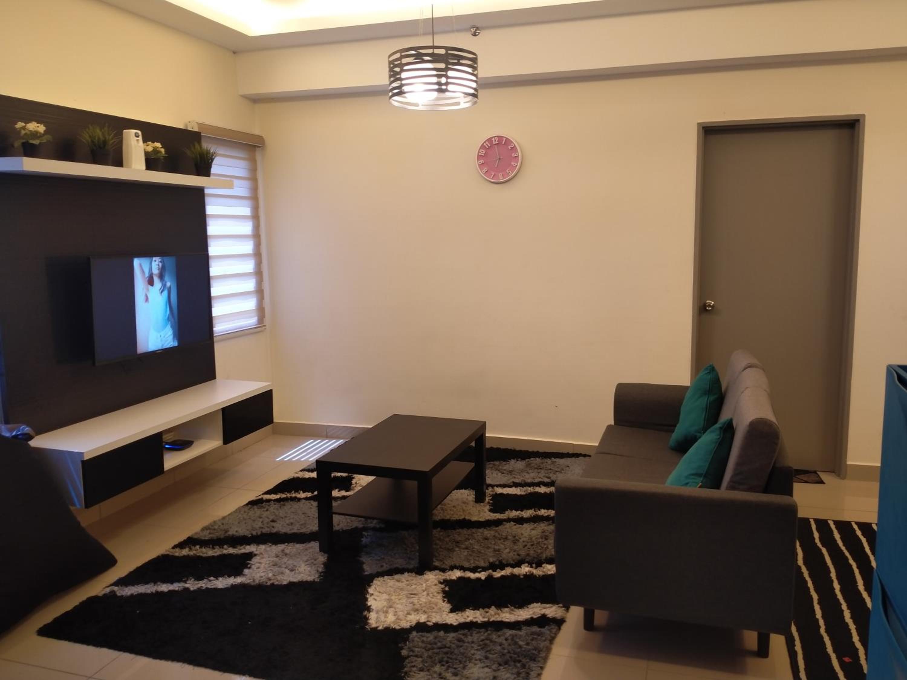 Hyve Soho Suite - Netflix photo 8