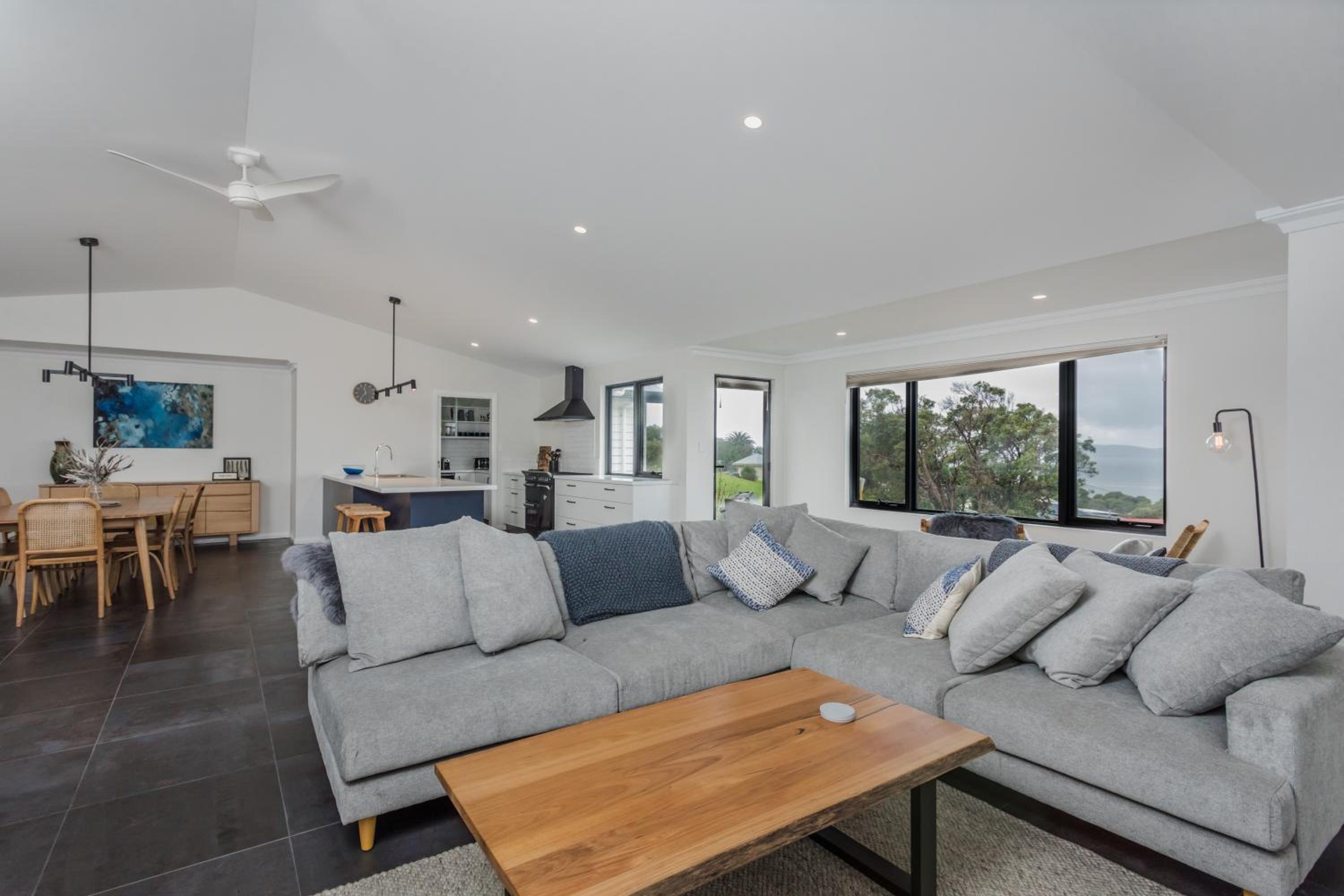 Albany Vacations - Vancouver's End by the BnB Collection - Property Image 11