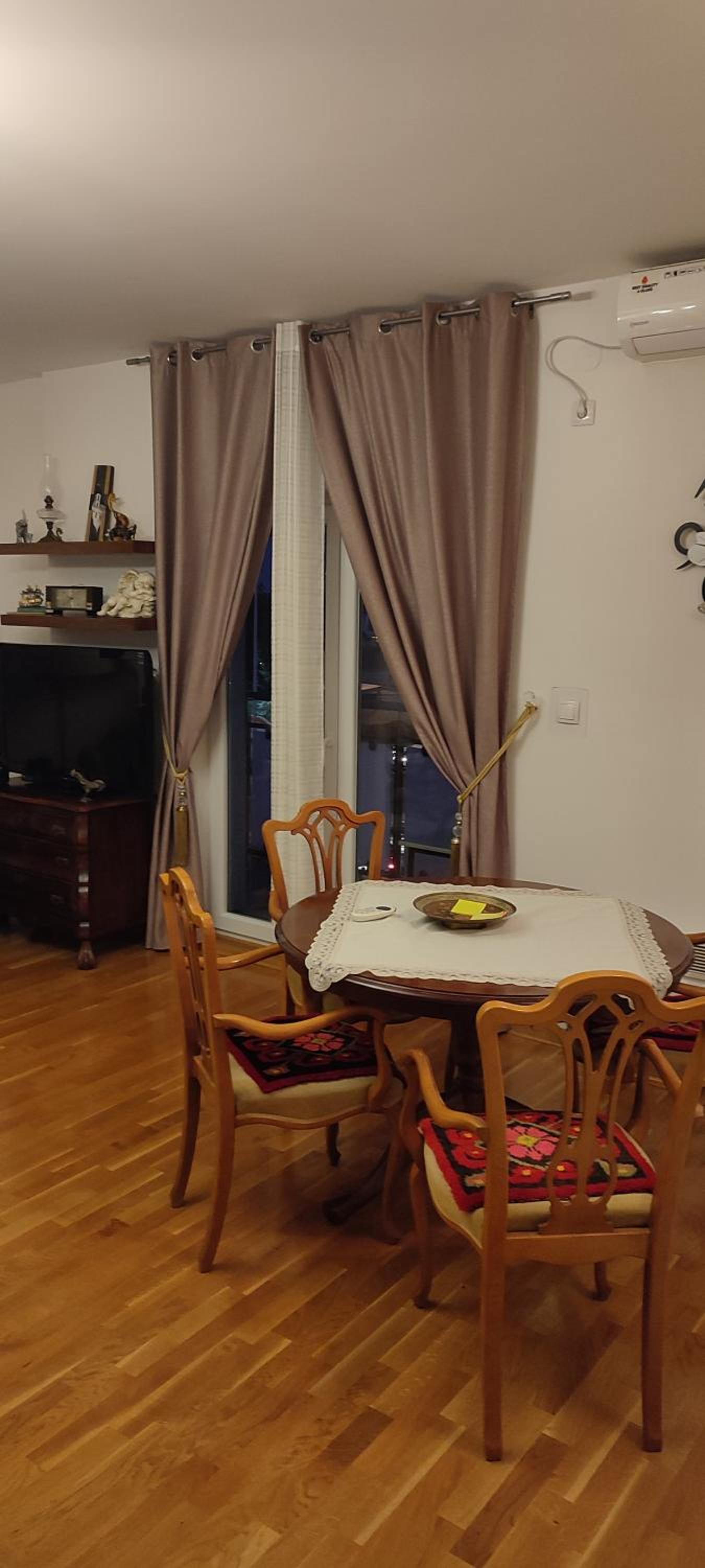 Photo 51