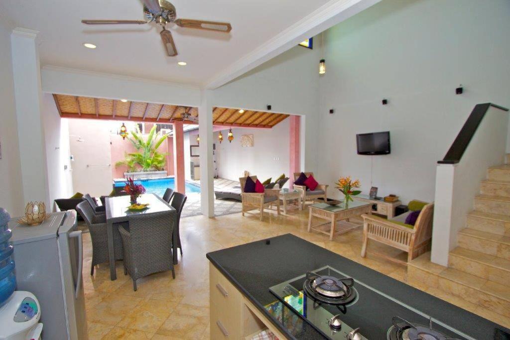 5 Bedroom Holiday Villa - Kuta Regency B8 view 2