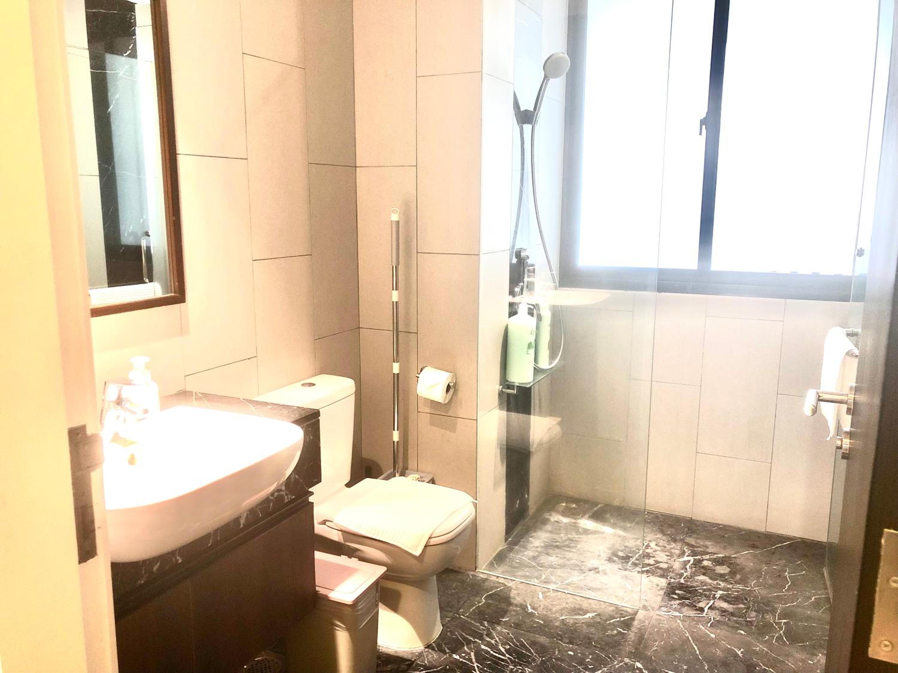 Seaview Water Purify Cozy Comfortable for Short & Long Stay in The Landmark by Katana view 4