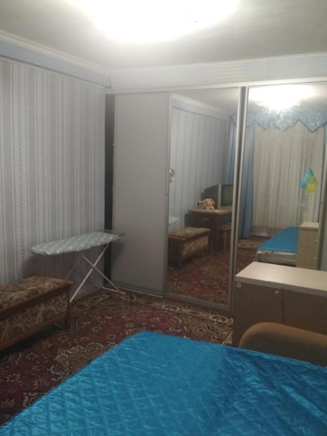 Затишна 1 кімнатна квартира біля метро Дарниця view 2