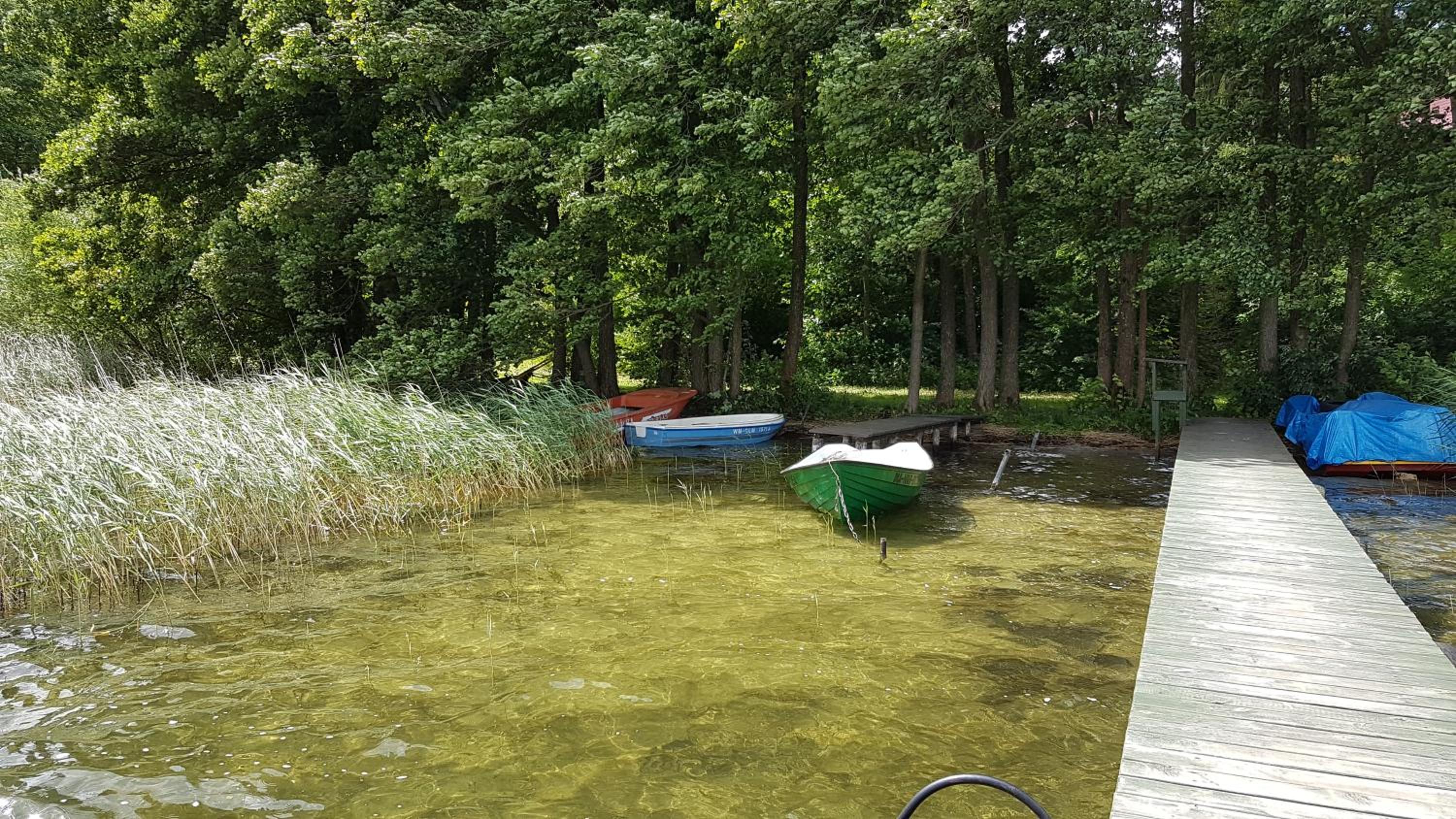 Domek Mazurski całoroczny nad jeziorem z sauną i Jacuzzi SPA