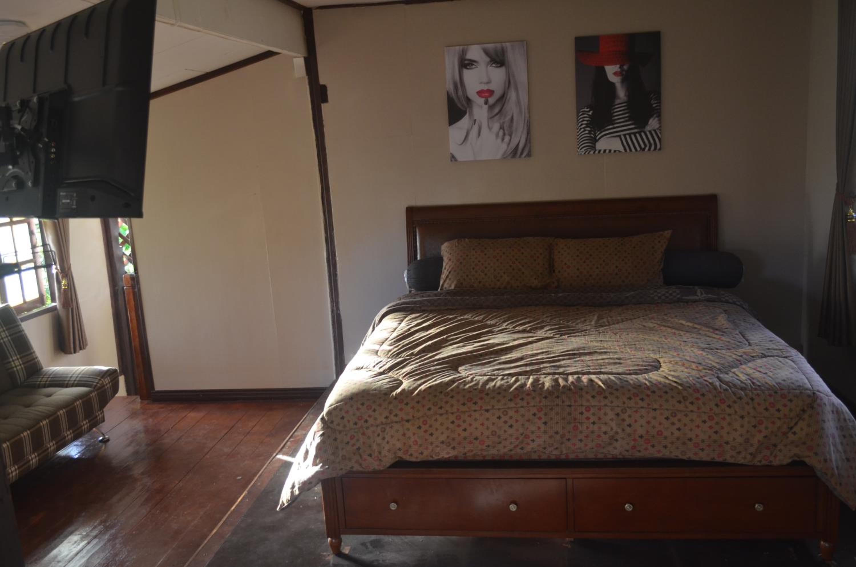 Phulomnum Resort