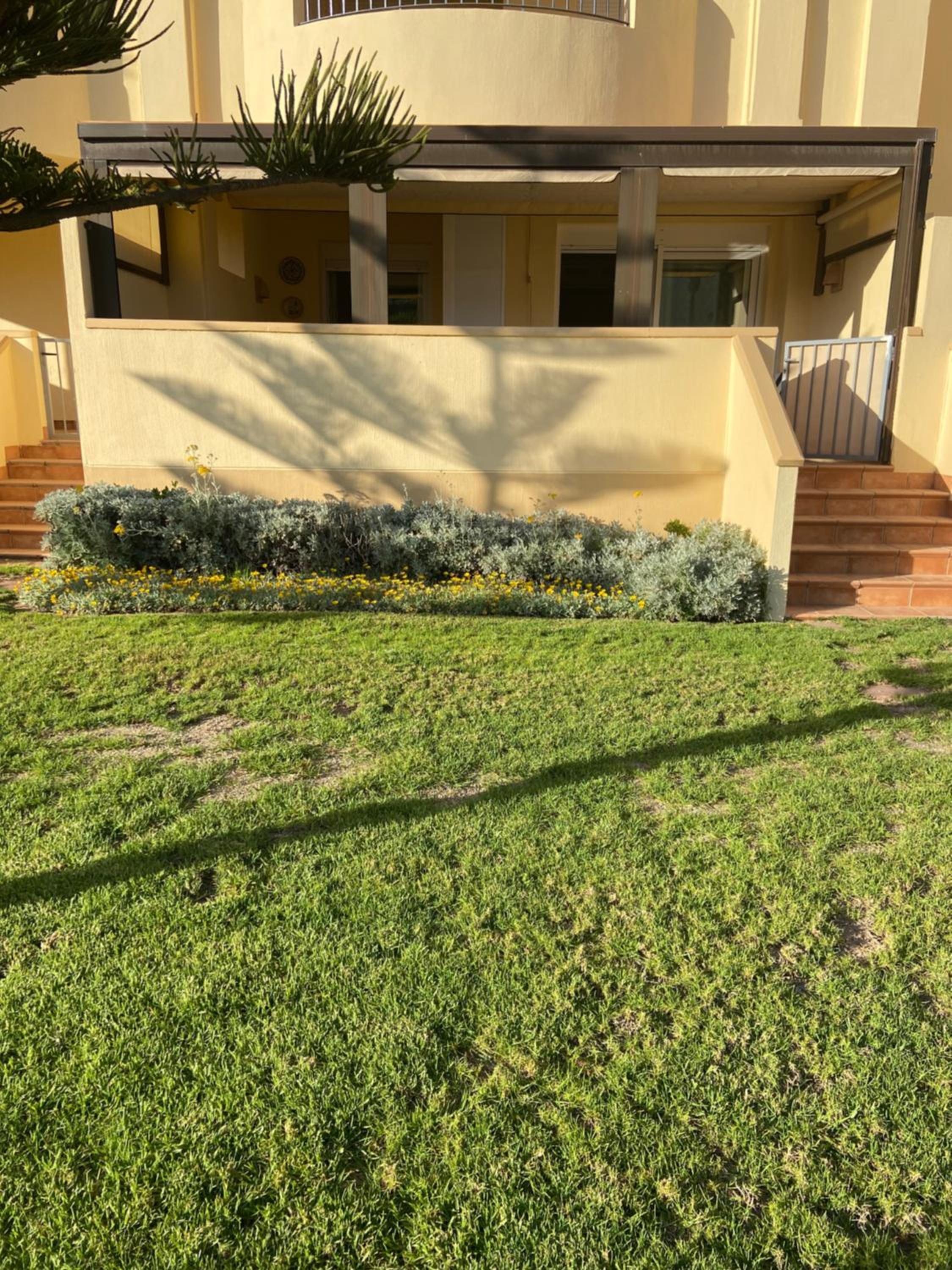 Lupe Villa Romana